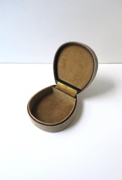 Italian Jewelry Box Seashell Form, Circa Mid-20th Century, Italy