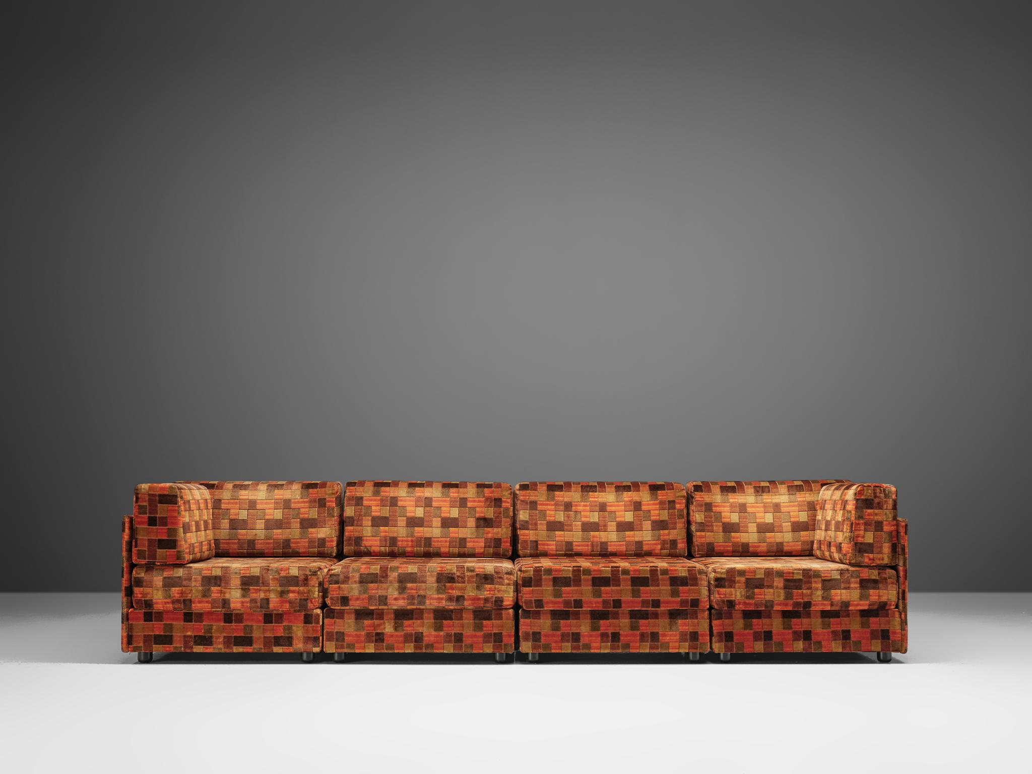 Italian Sectional Sofa in Orange Colored Fabric, 1970s In Good Condition In Waalwijk, NL