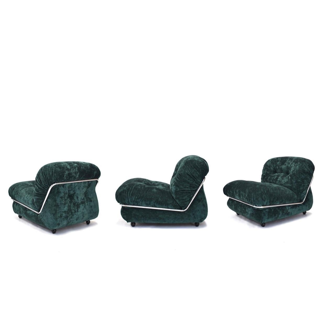 Three piece sectional sofa in style of the Soriana sofa by Afra and Tobia Scarpa. The sections can also be used separate as lounge chairs. It has been reupholstered with a trendy Emerald green velvet fabric.

Designer: Unknown

Manufacturer: