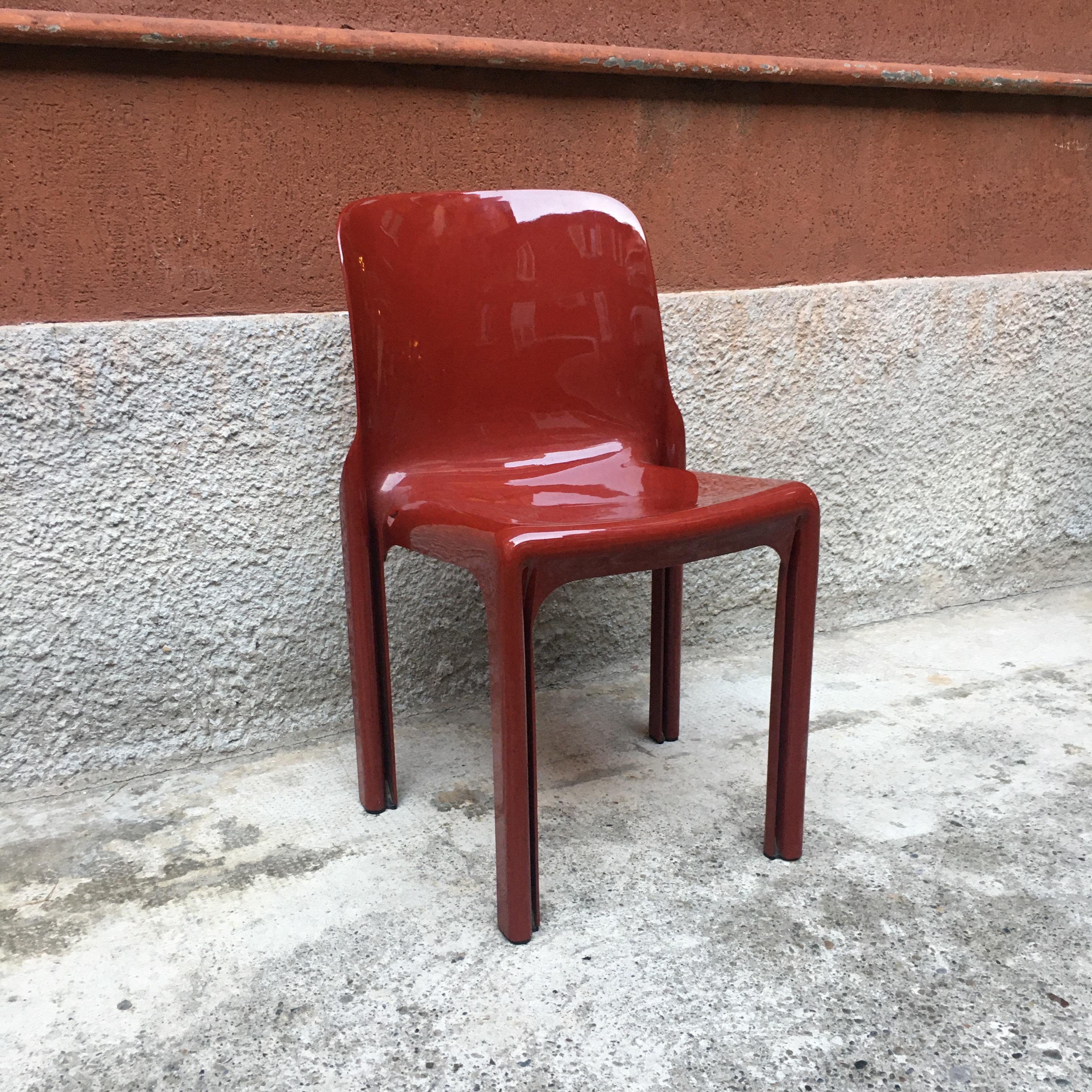 Italian Selene Brick Red Abs Desk Chair, by Vico Magistretti for Artemide, 1969 In Good Condition In MIlano, IT