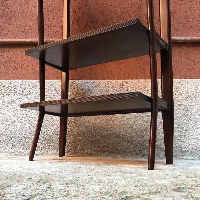 Italian Self-Supporting Beech Bookcase, 1960s In Good Condition In MIlano, IT