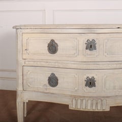 Italian Serpentine Front Commode