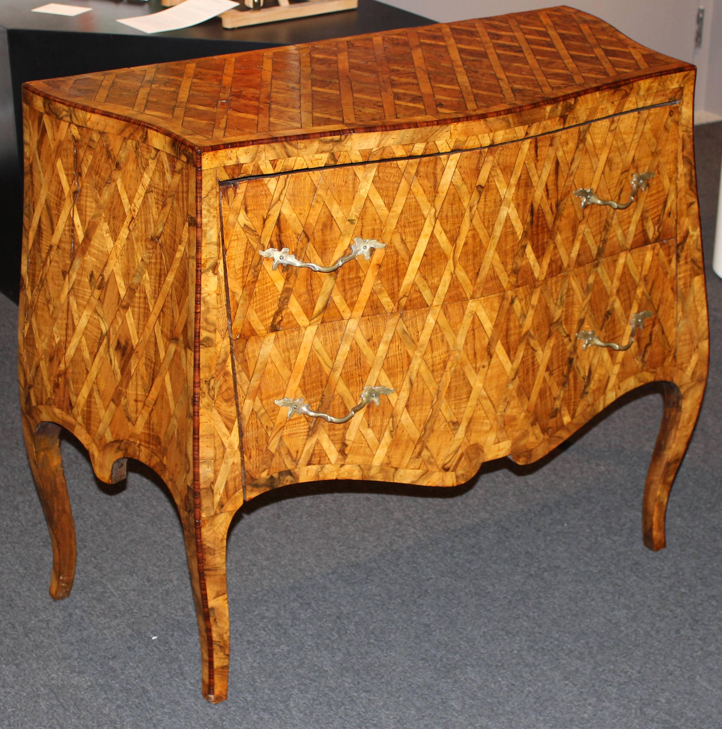 Italian Serpentine Inlaid Two-Drawer Fruitwood Parquetry Commode, circa 1800 2