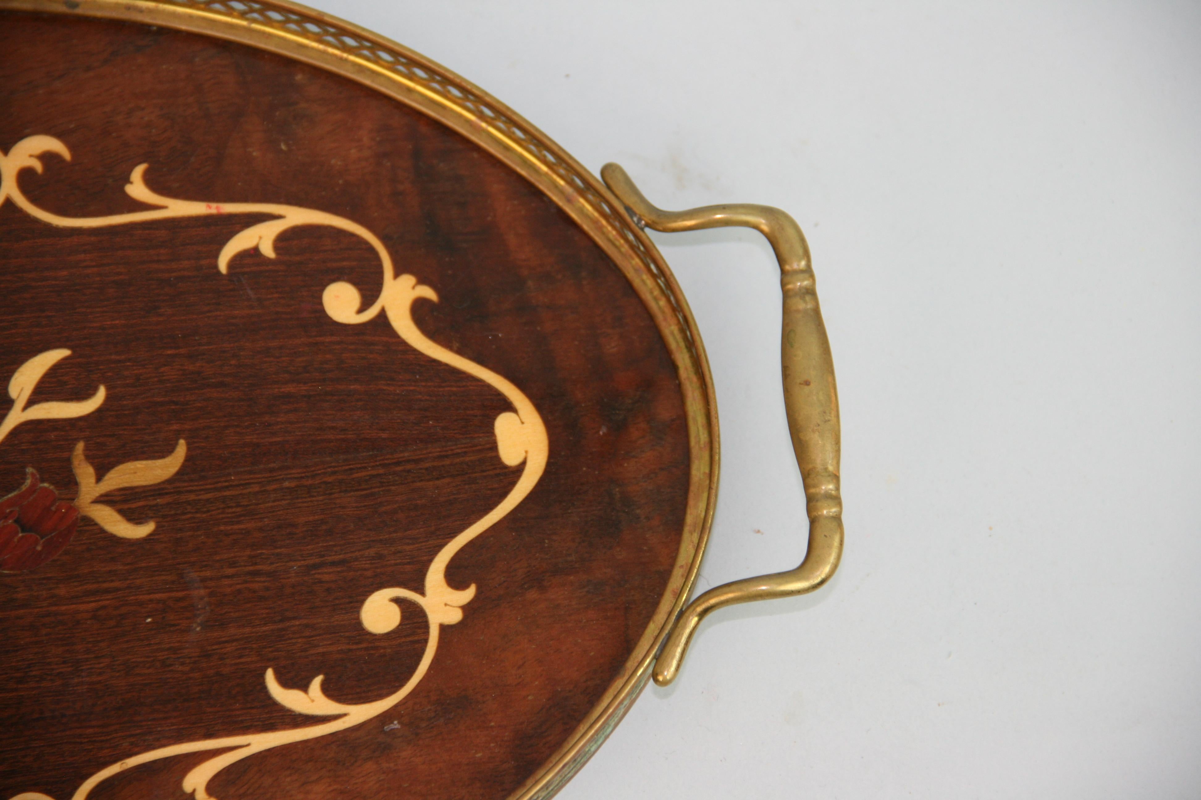 Italian Serving Tray Inlaid Wood Brass Rim and Handles, 1960's For Sale 4