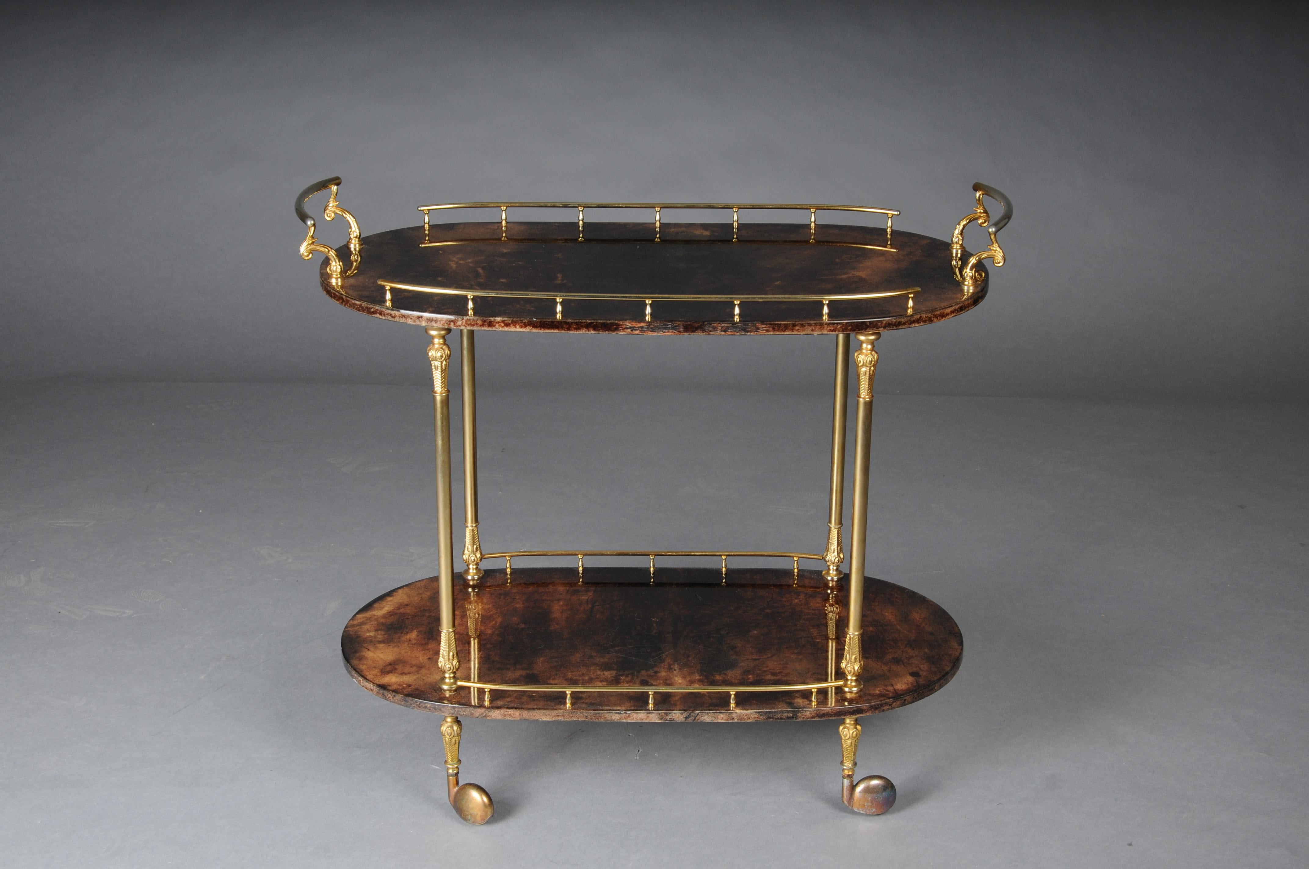 Chariot de service italien en peau de chèvre Brown par Aldo Tura, 1970 Vintage en vente 7