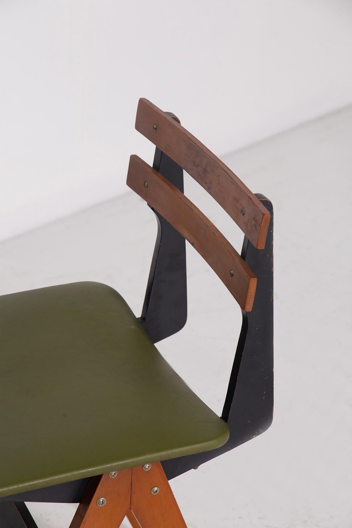 Leather Italian set Adjustable children's desk and chair by Fratelli Reguitti For Sale