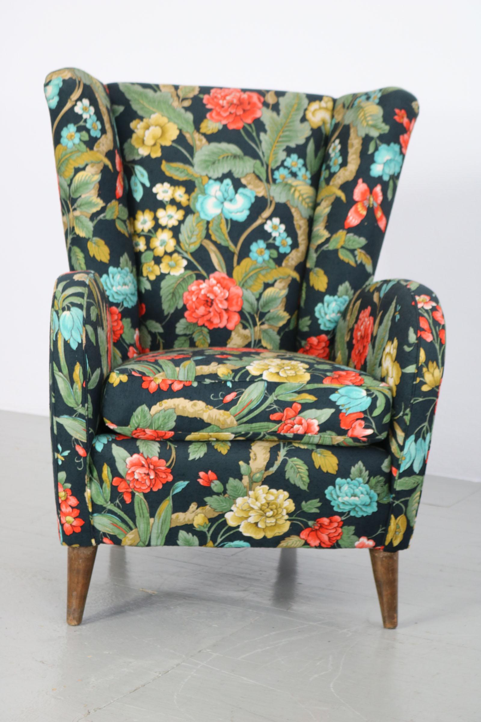 Italian Set of 2 Floral Armchairs in the Style of Paolo Buffa, 1950s 12
