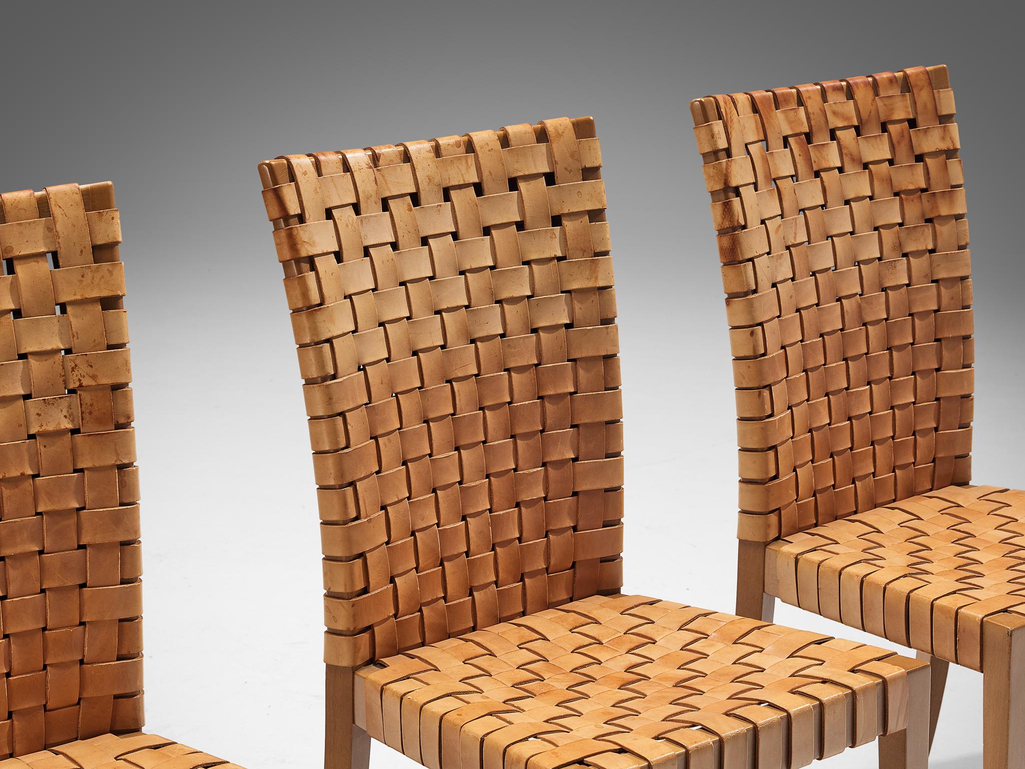 Italienisches Set aus acht Esszimmerstühlen aus geflochtenem braunem Leder  im Zustand „Gut“ im Angebot in Waalwijk, NL