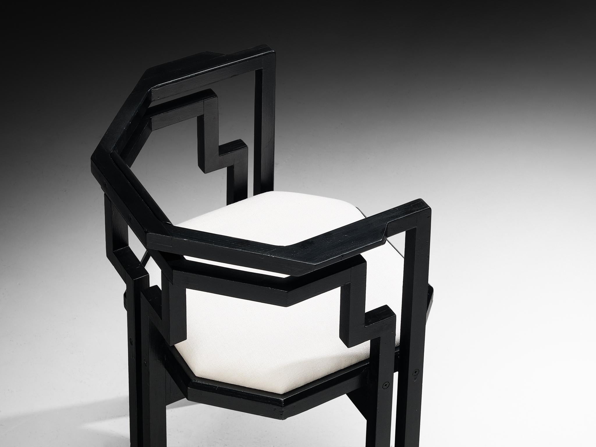 Italian Set of Eight Dining Chairs in Oak and White Upholstery im Angebot 1