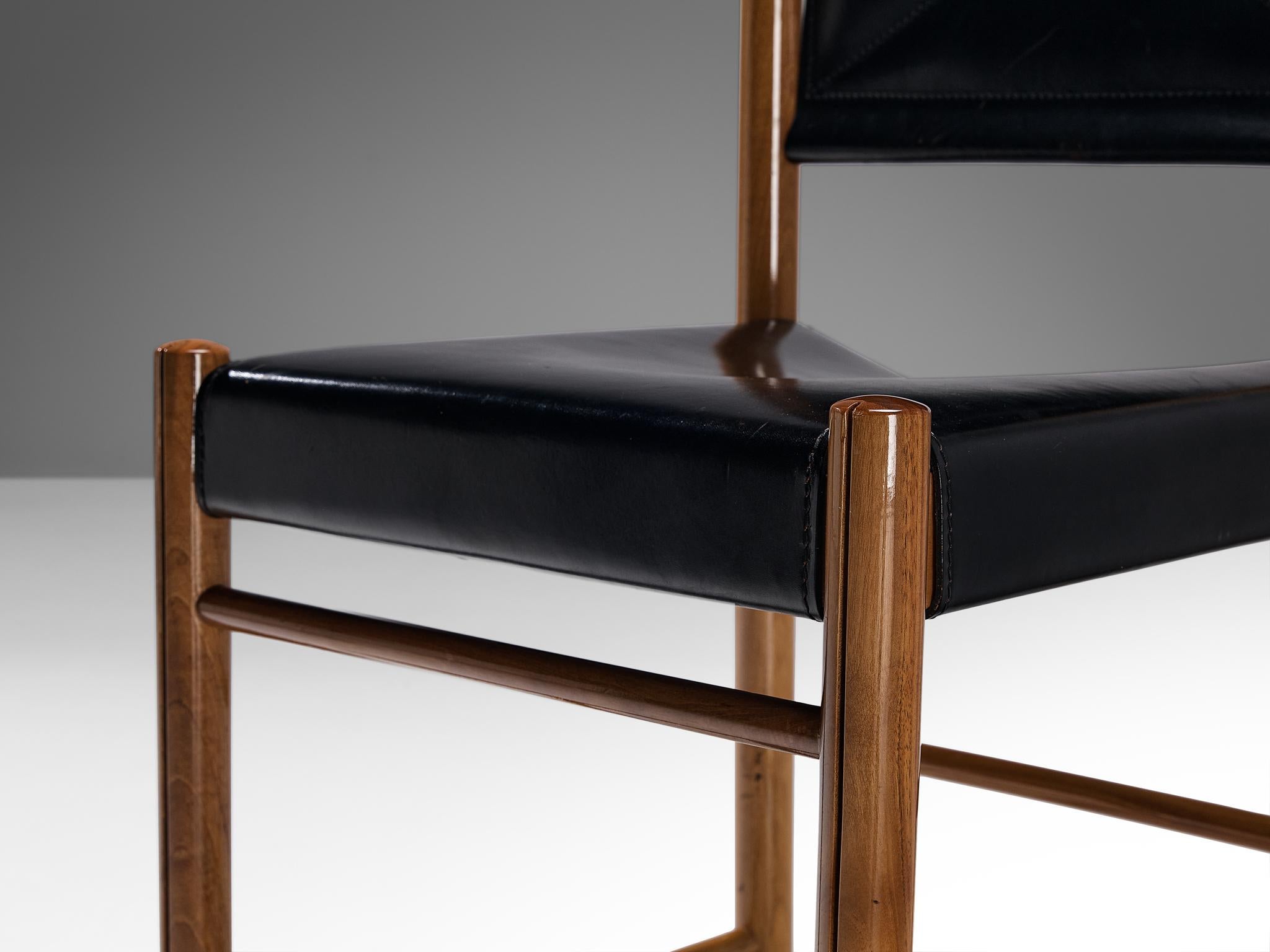 Italian Set of Four Dining Chairs in Black Leather and Walnut  5