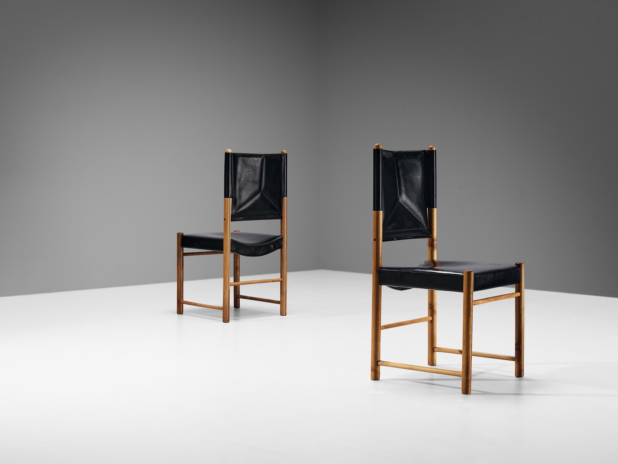 Late 20th Century Italian Set of Four Dining Chairs in Black Leather and Walnut 