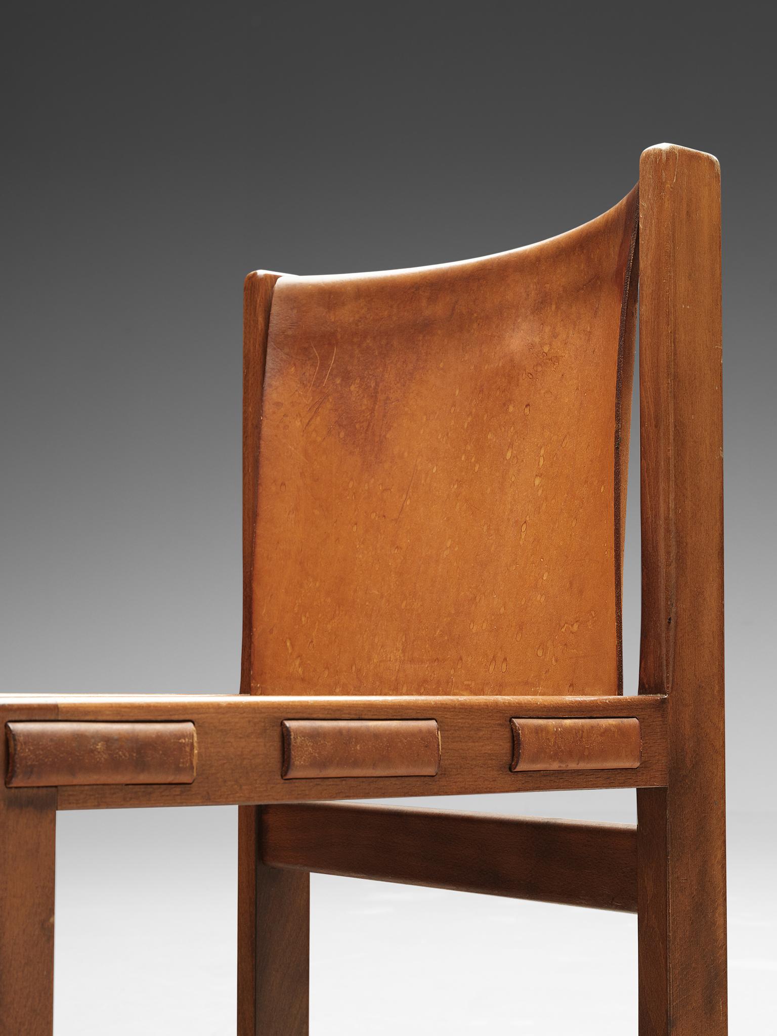 Italian Set of Four Dining Chairs in Patinated Cognac Leather 4