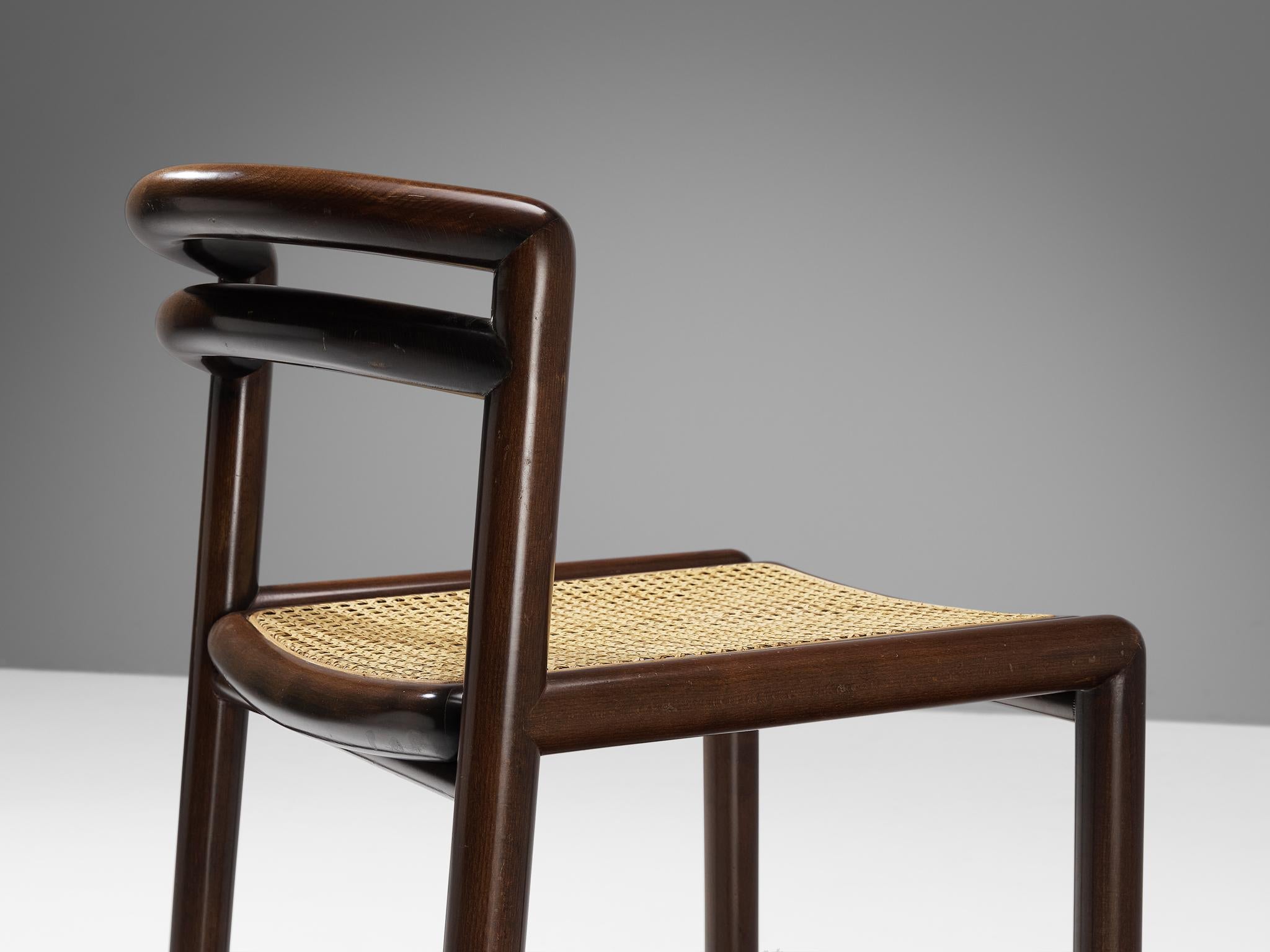 Italienisches Set aus vier Esszimmerstühlen aus gebeiztem Holz und Schilfrohr im Angebot 5