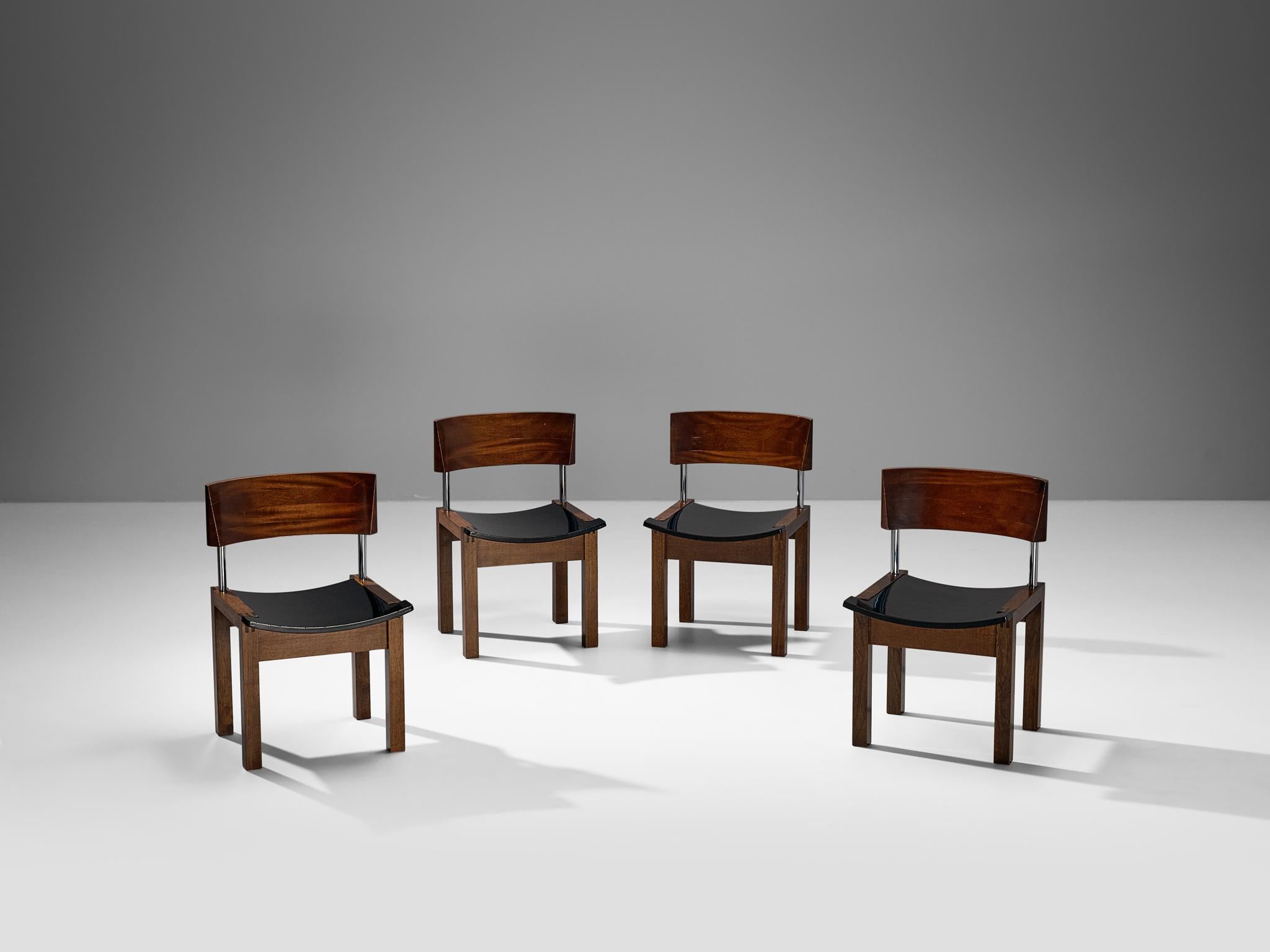 Italian Set of Four Dining Chairs in Wood and Metal For Sale 2