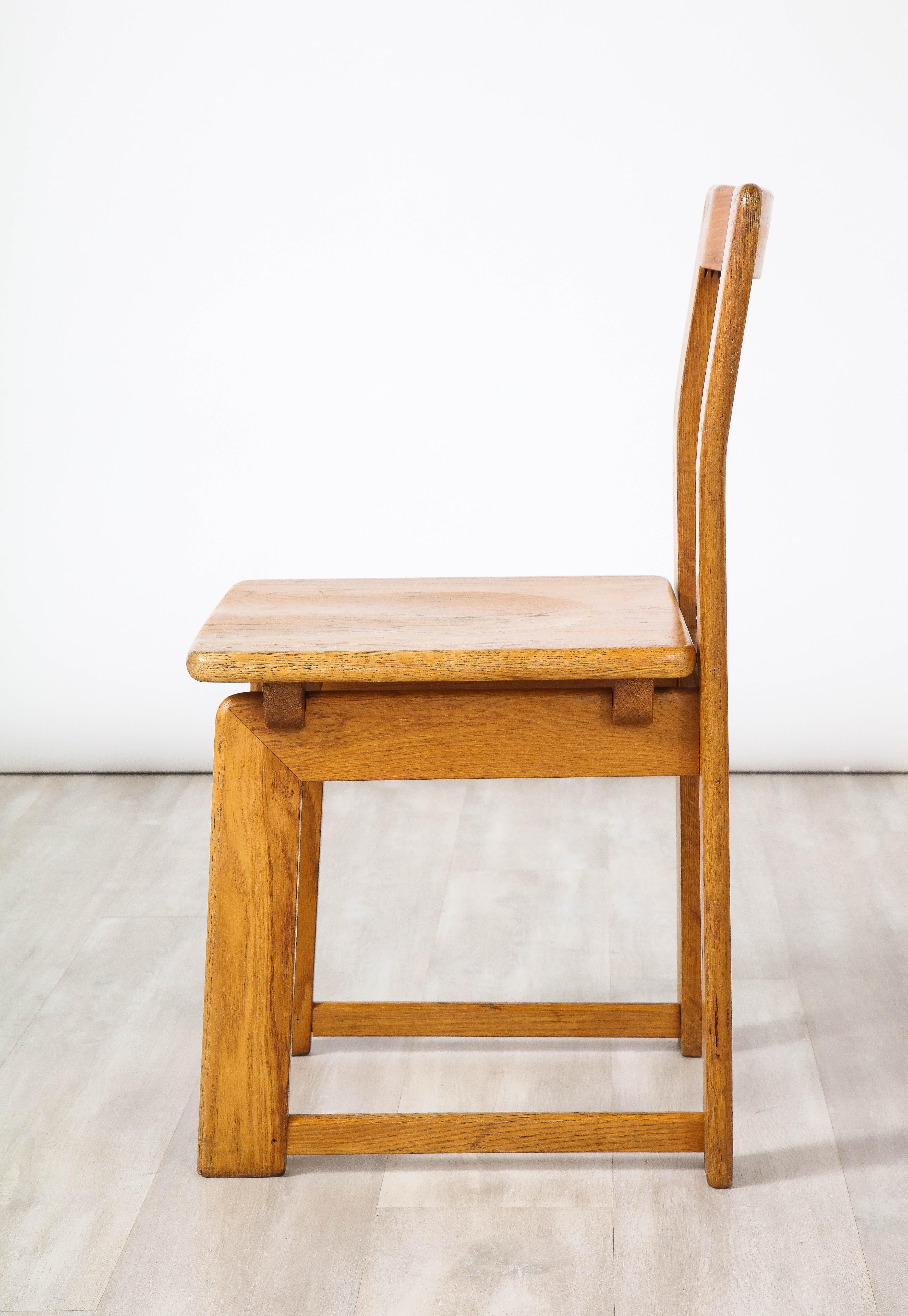Italian Set of Four Rustic Oak Dining Chairs  For Sale 7