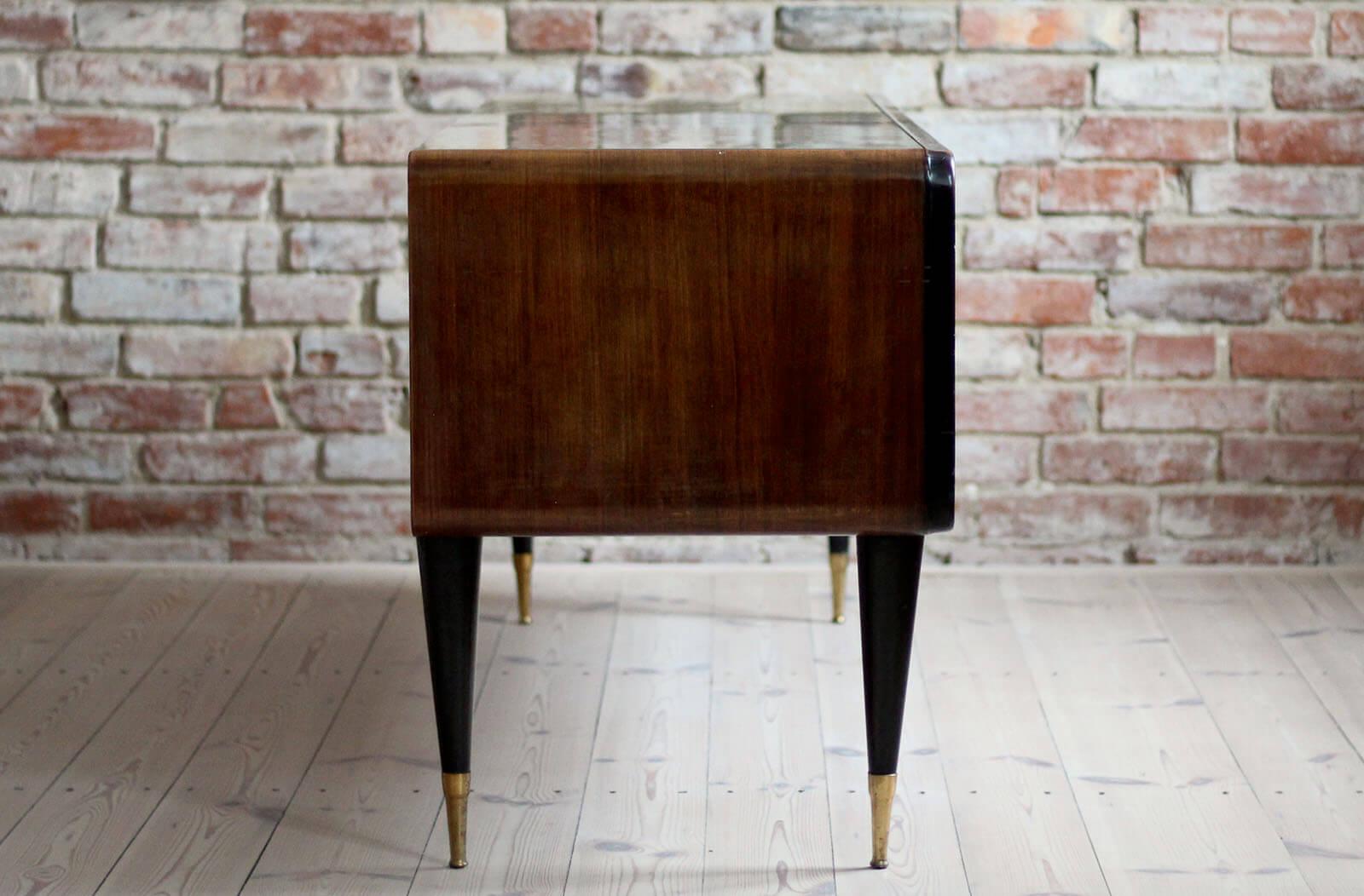 Mid-20th Century Italian Set of Furniture, Sideboard and Nightstands, Vittorio Dassi Style, 1950s