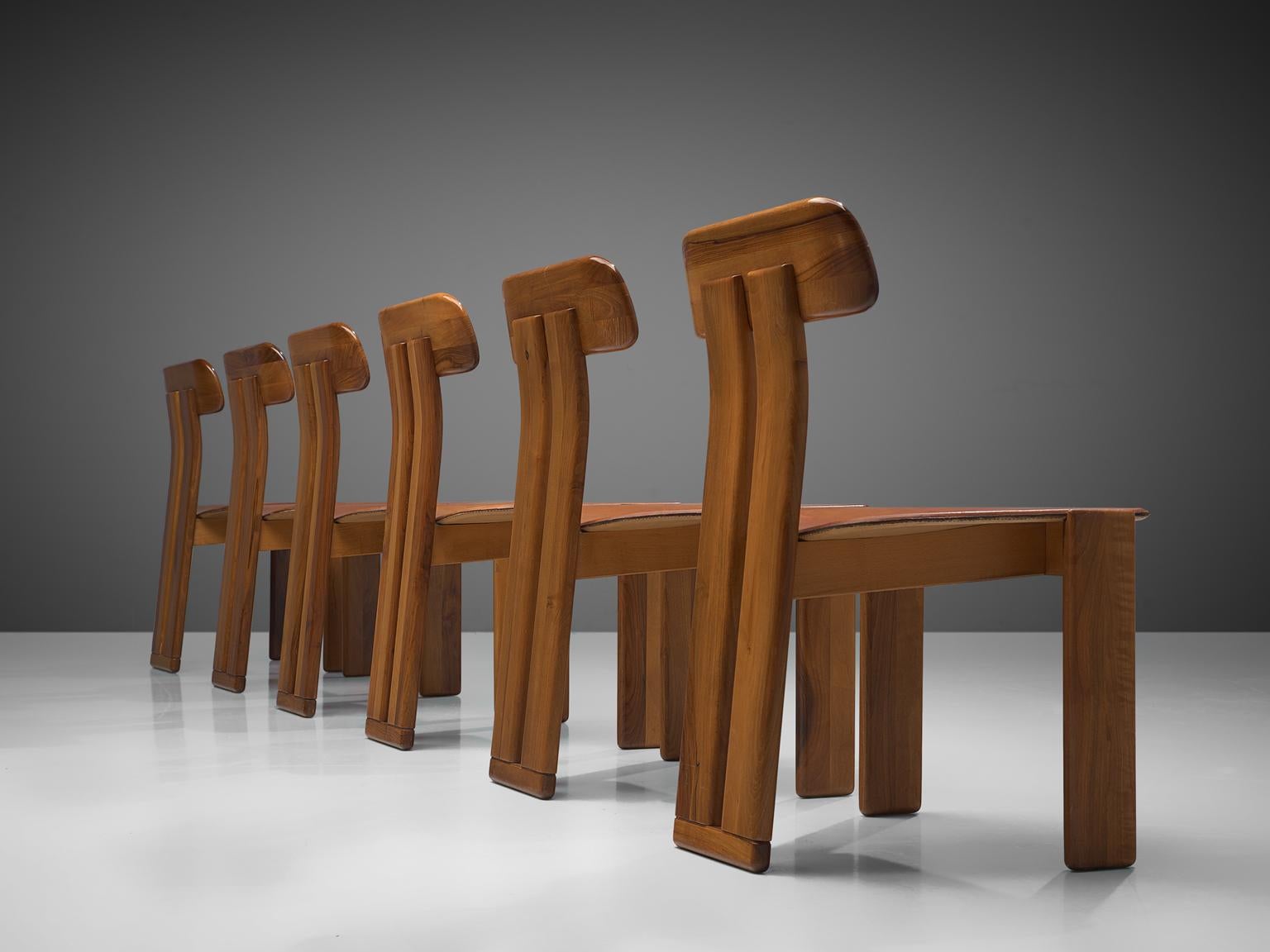 Mid-Century Modern Italian Set of Six Dining Chairs by Sapporo, 1970s