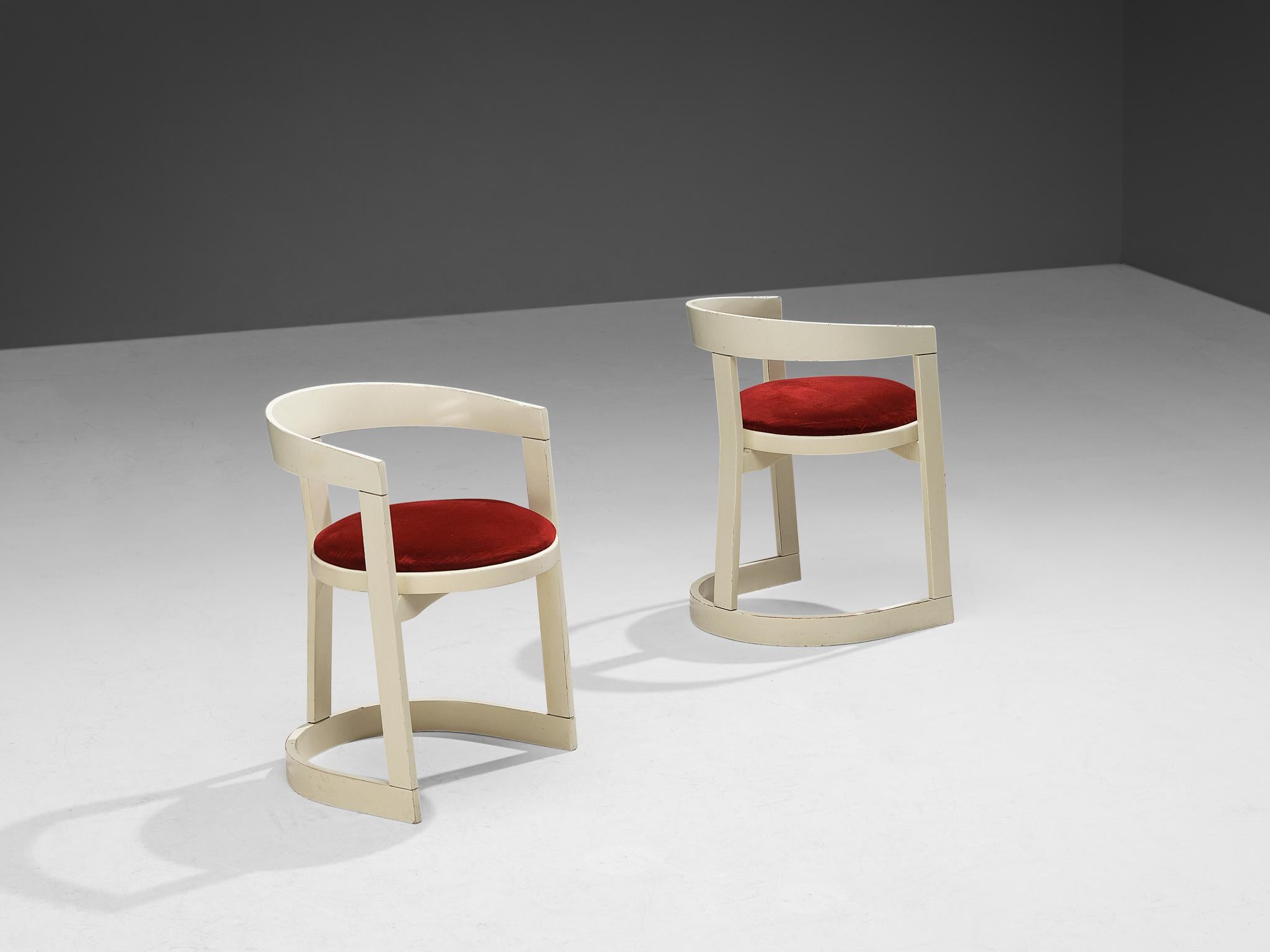 Set italiano di sei sedie da pranzo in velluto rosso e legno laccato bianco 1