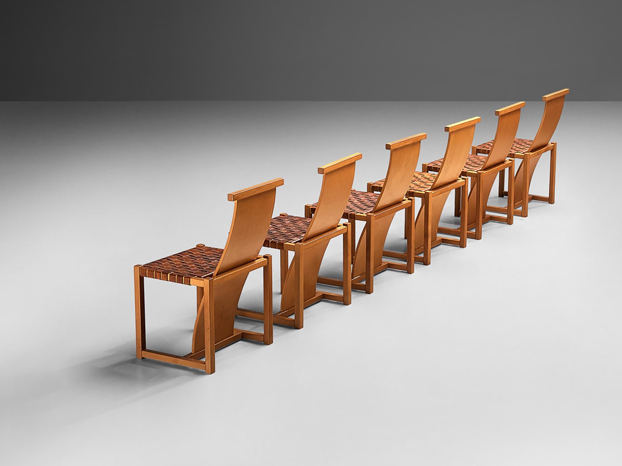 Late 20th Century Italian Set of Six Dining Chairs with Woven Leather Seats For Sale