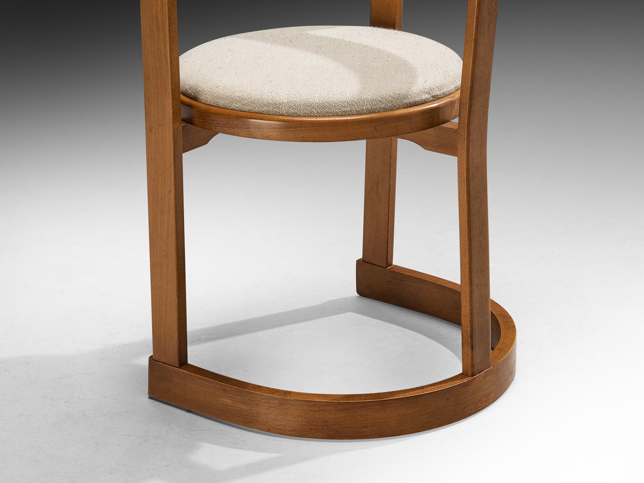 Set italiano di sei sedie da pranzo scultoree in Wood e rivestimento in tessuto in vendita 3