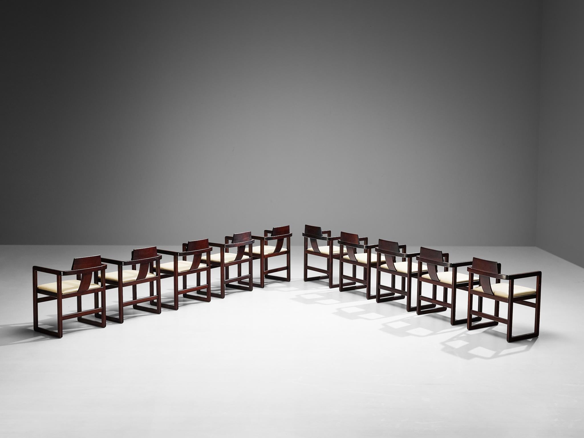 Set italiano di dieci poltrone geometriche in Wood tinto in vendita 3