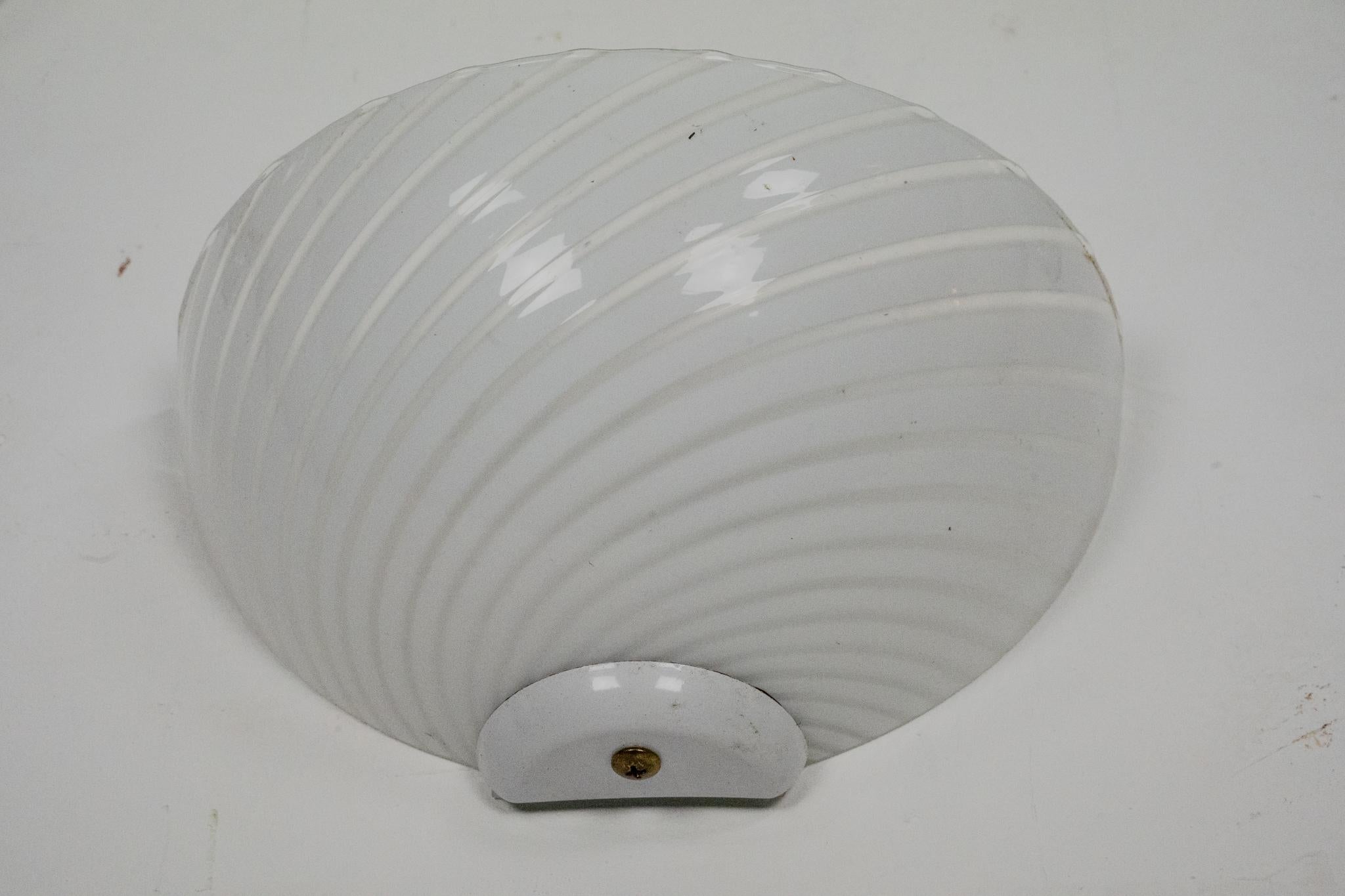 Set di tre applique in vetro di Murano a righe in stile Venini. Italia anni '70 in vendita 5