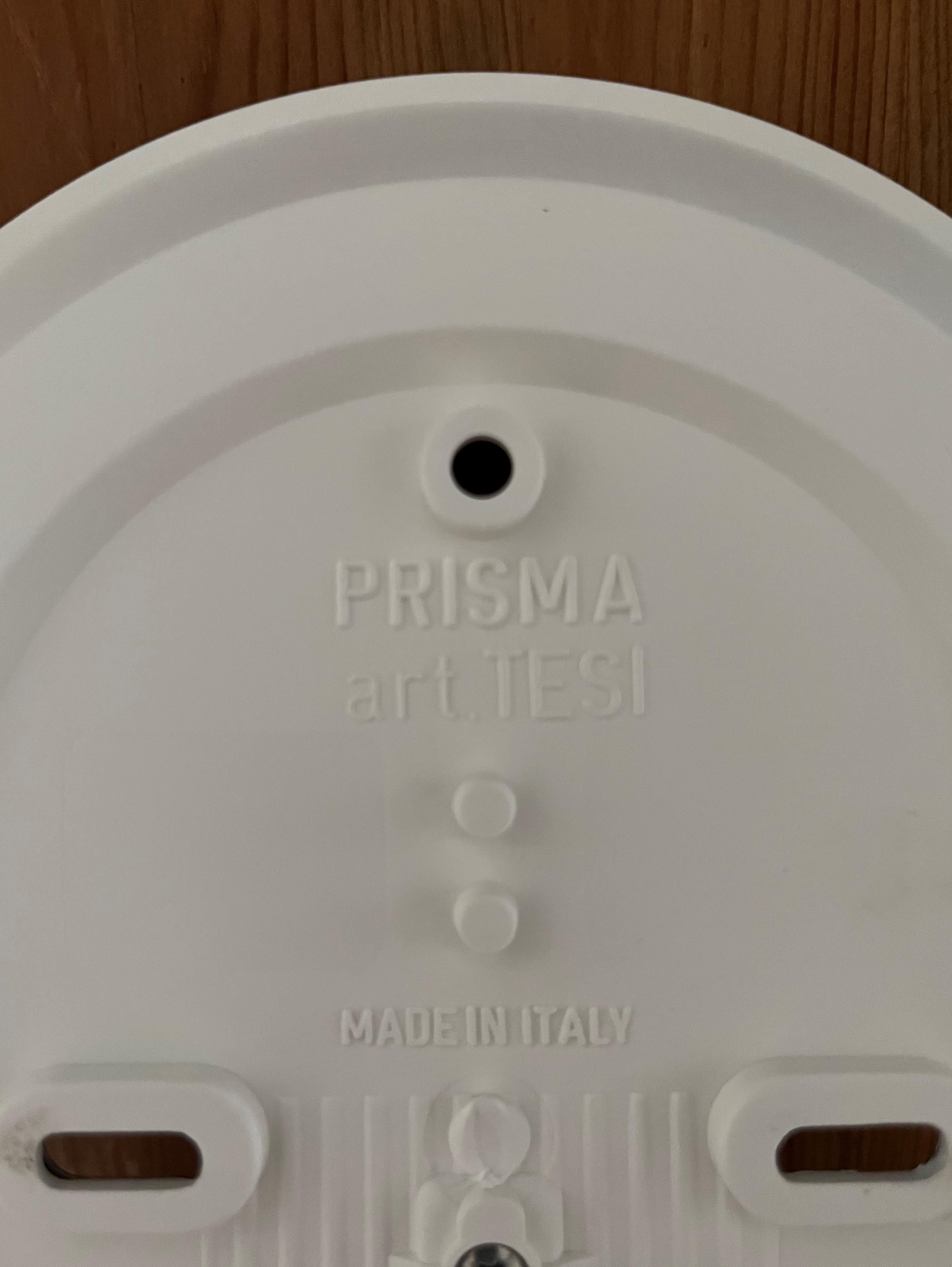 Set di tre lampade da parete bianche Tesi di R. Fiorato per Prisma, anni Ottanta in vendita 4