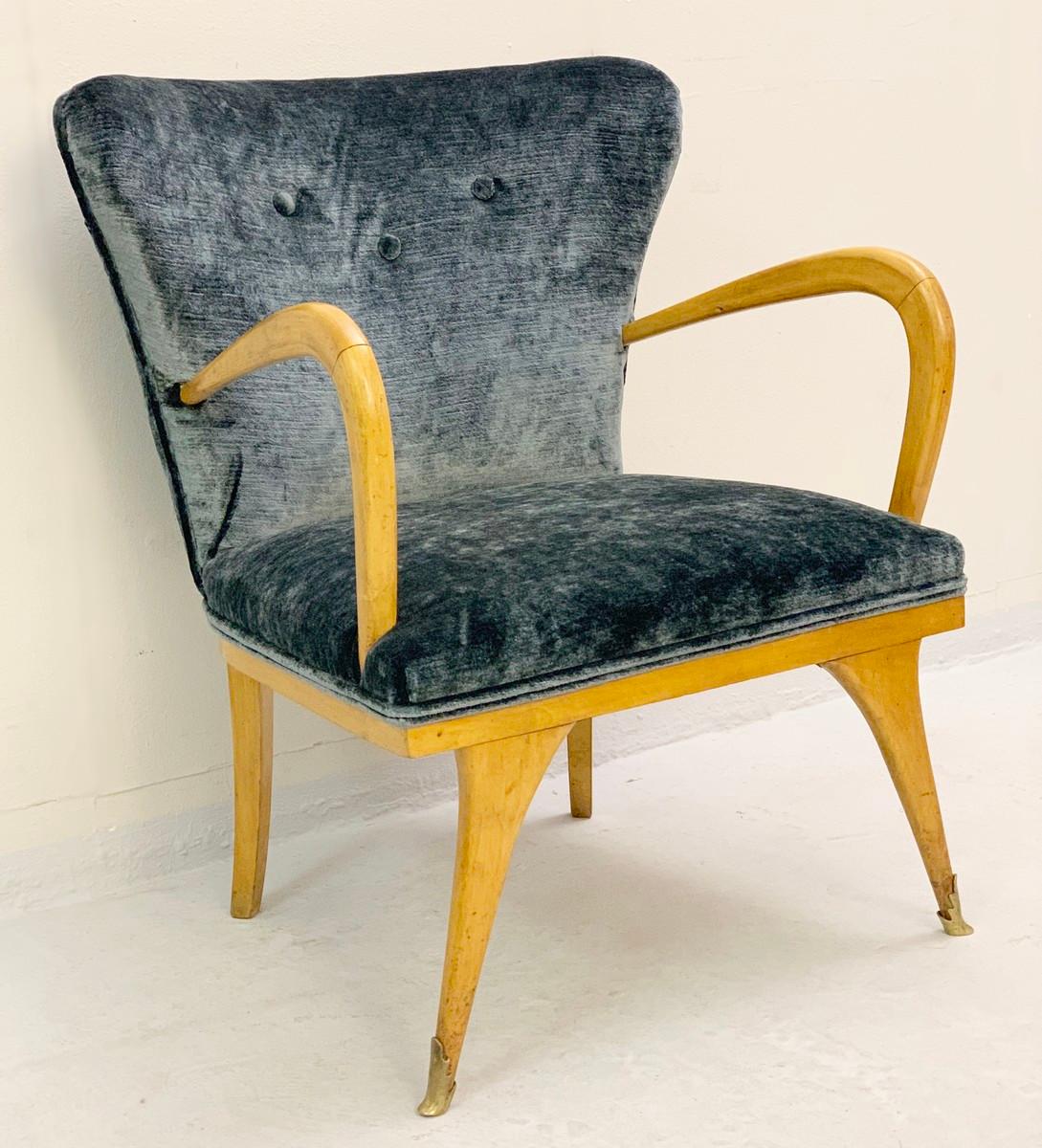 Mid-20th Century Italian Set of Two Armchairs and a Bench, New Velvet Upholstery