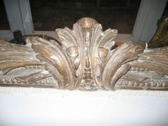 Italian Settee Sofa with Gilt Finish