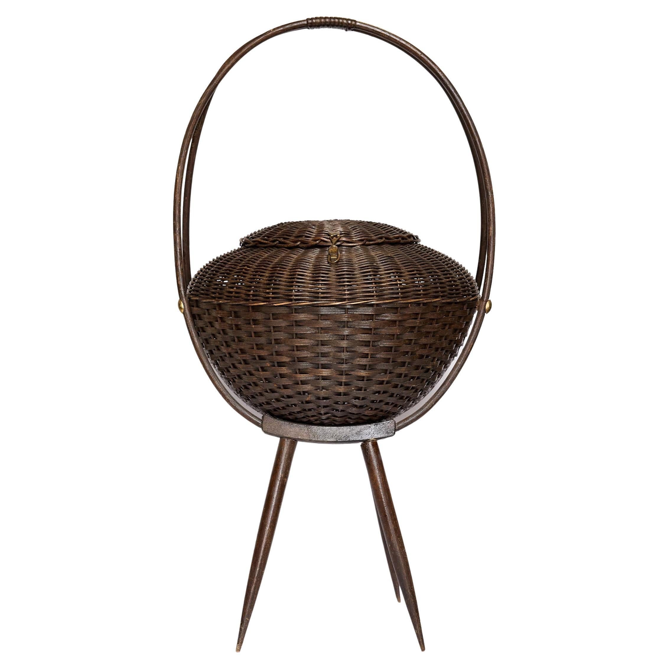 Italian Sewing Basket with Splay Legs