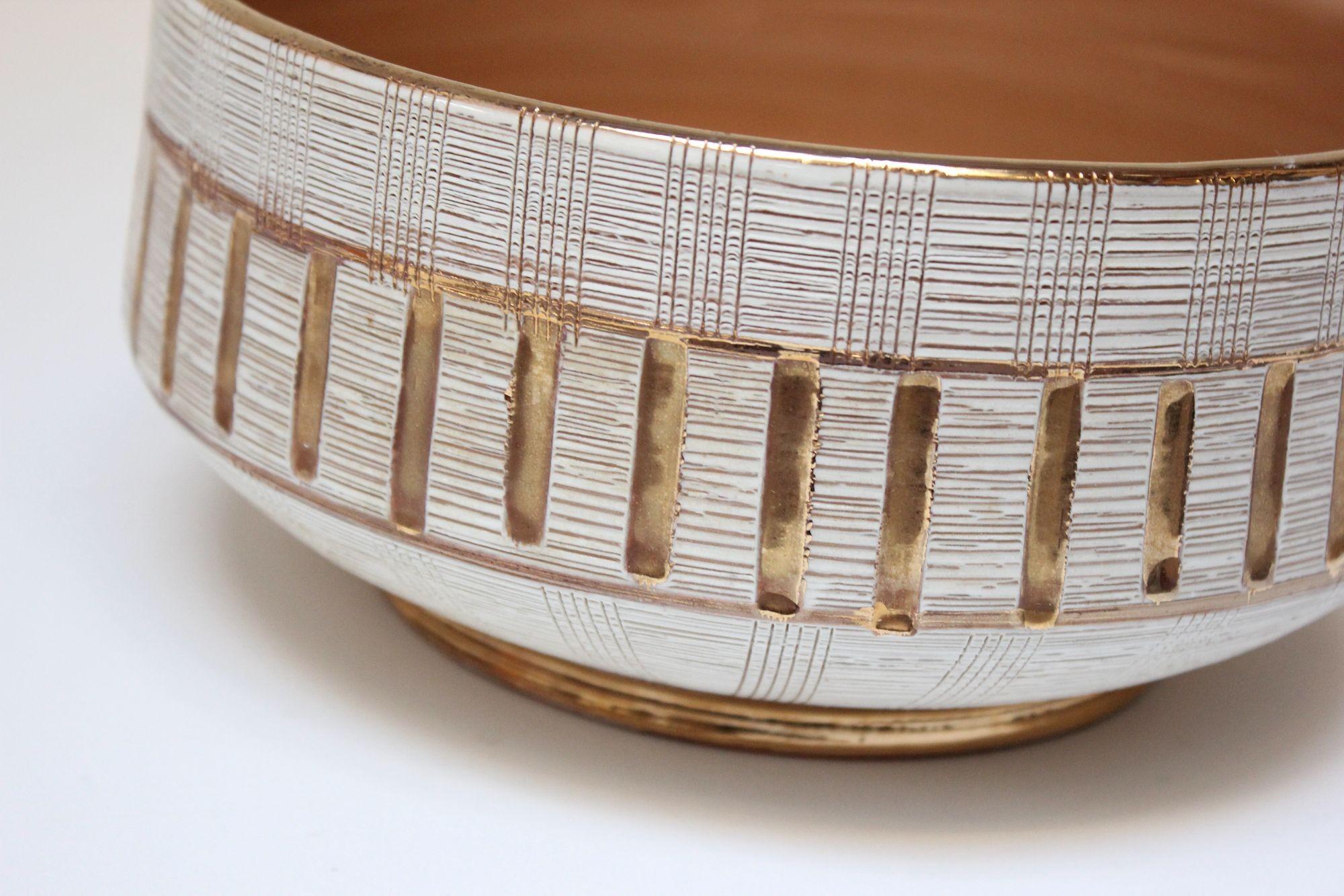 Italian Sgraffito Gold and White Glazed Ceramic Bowl by Aldo Londi for Bitossi 4