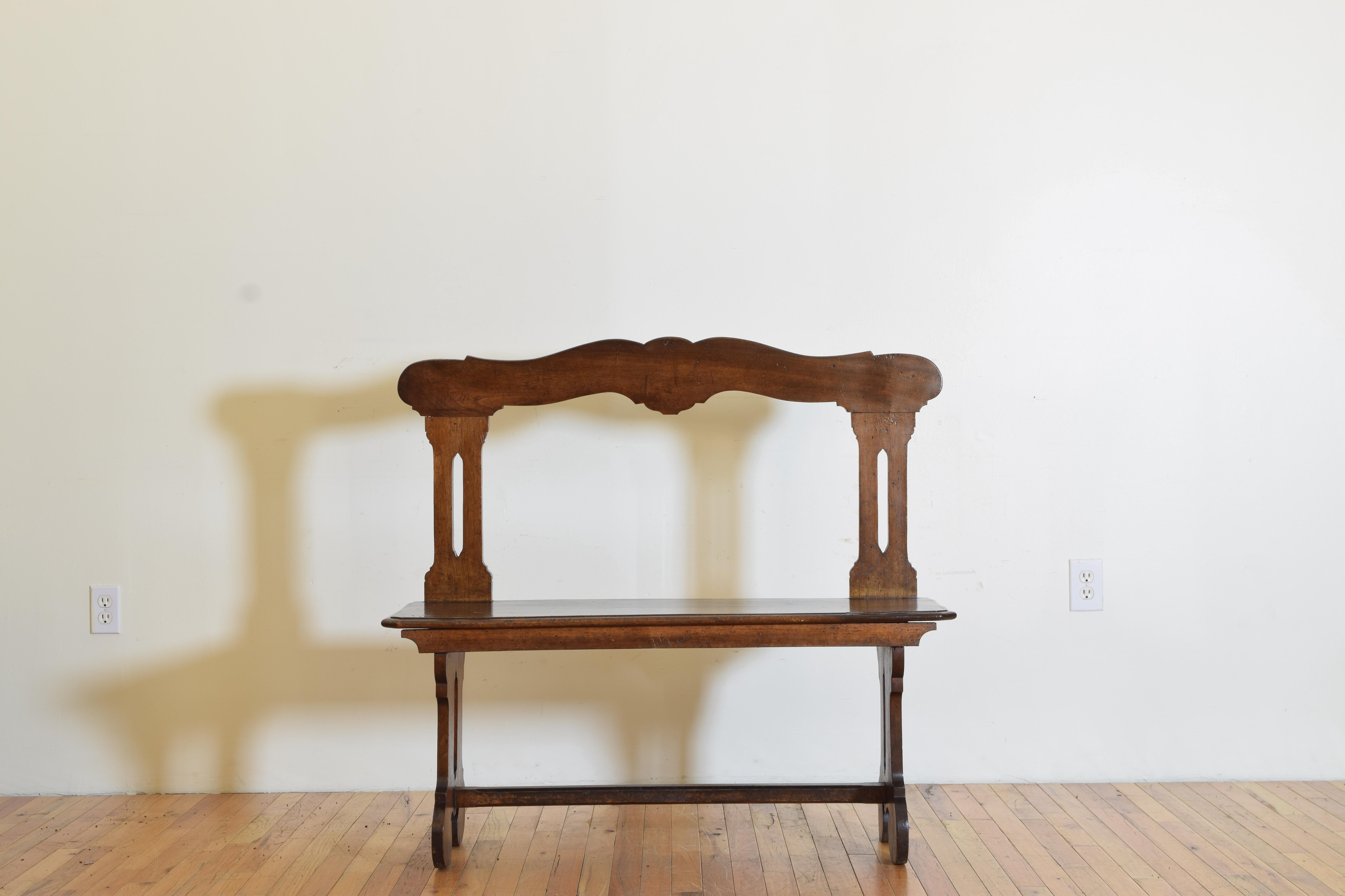 Baroque Revival Italian Shaped Walnut Mid 19th Century Hall Bench