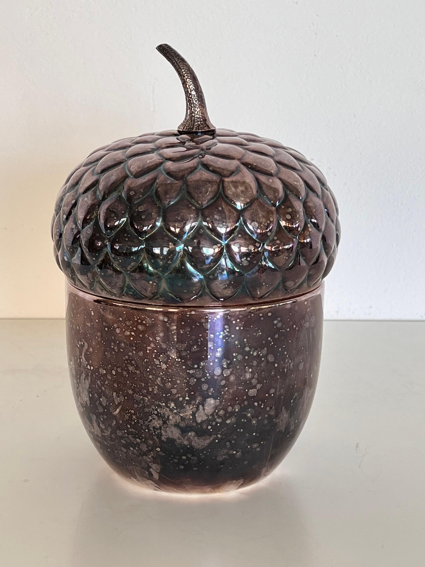 20th Century Italian Sheffield Silverplate Ice Bucket  in Acorn Shape, 1970s For Sale