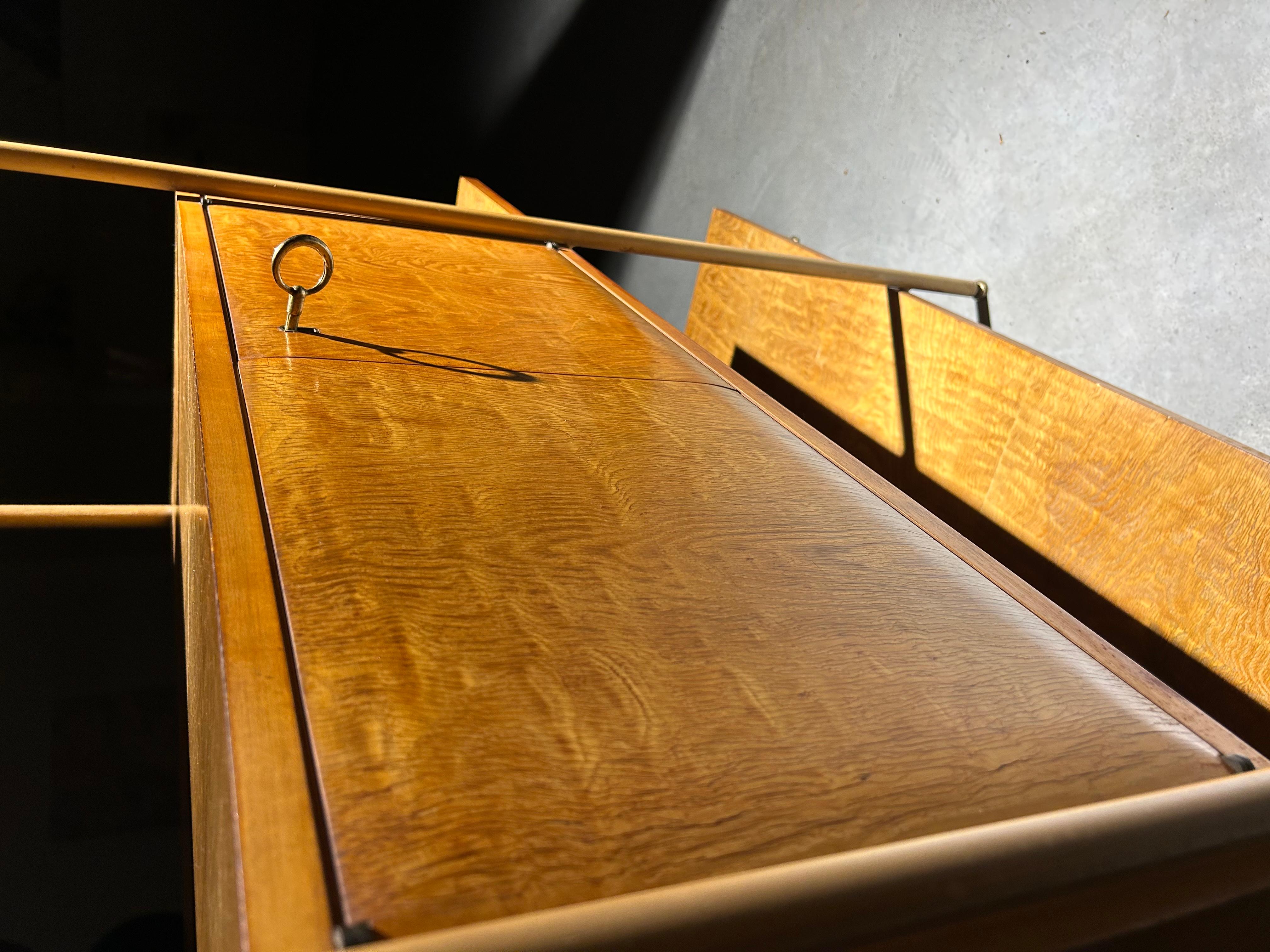 Mid-20th Century Italian shelf 1960 in rosewood For Sale