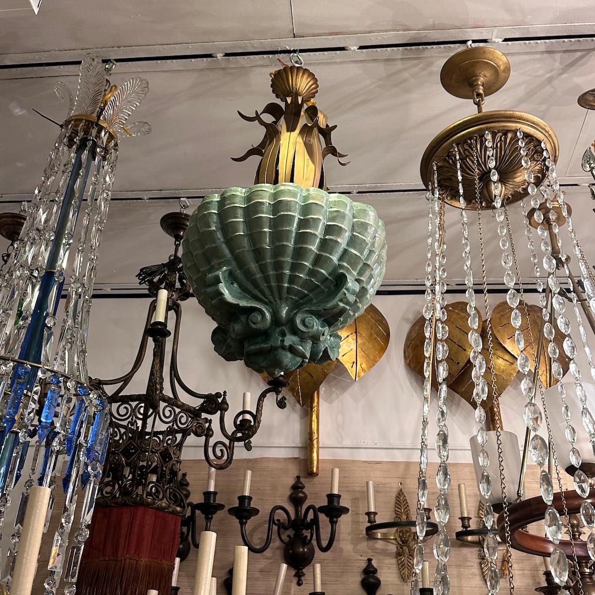 Lámpara de escayola con motivos de conchas italianas Italiano en venta