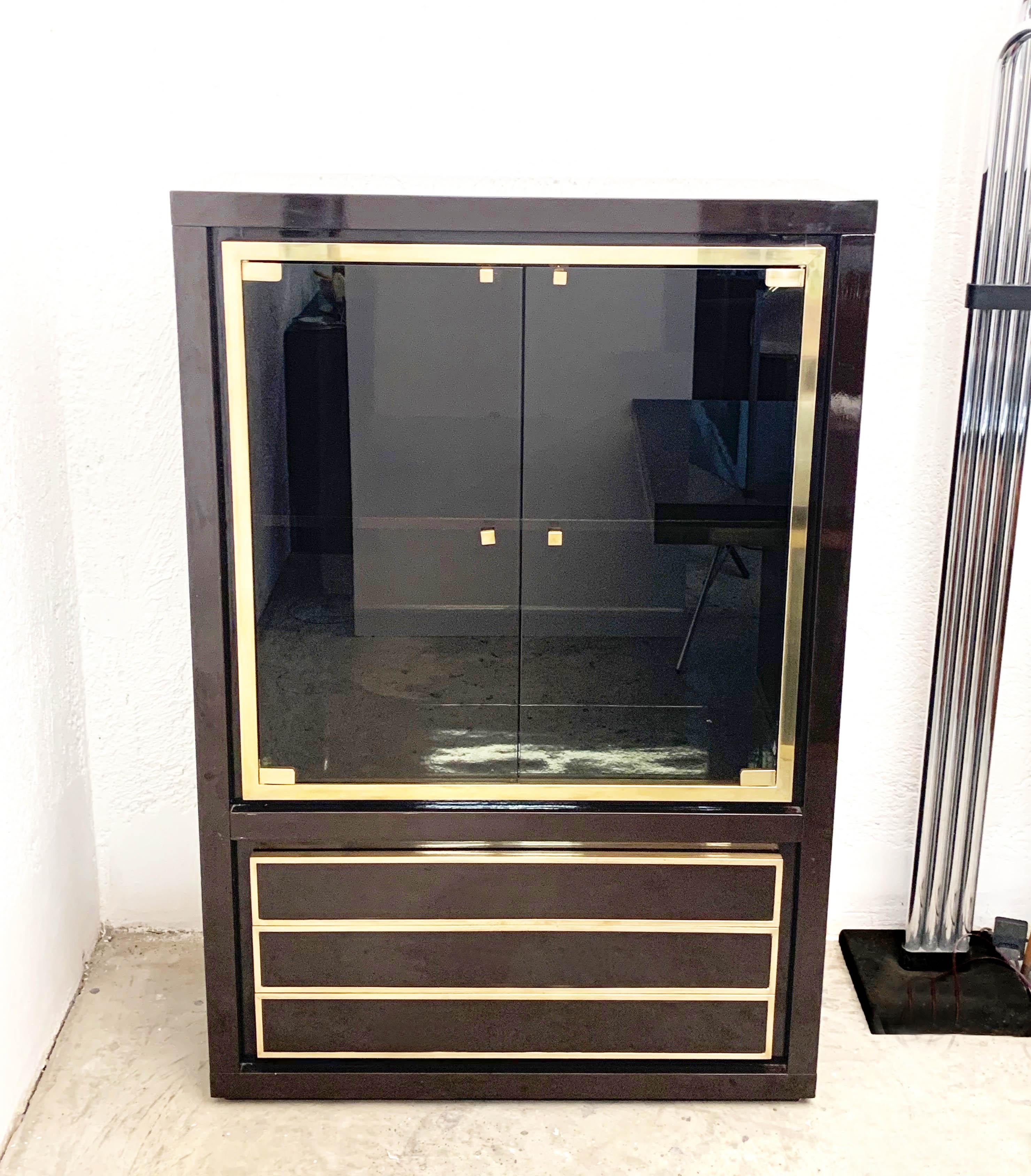 Midcentury Willy Rizzo Dark Brown Lacquered Wood and Brass Italian Cabinet 1980s For Sale 5