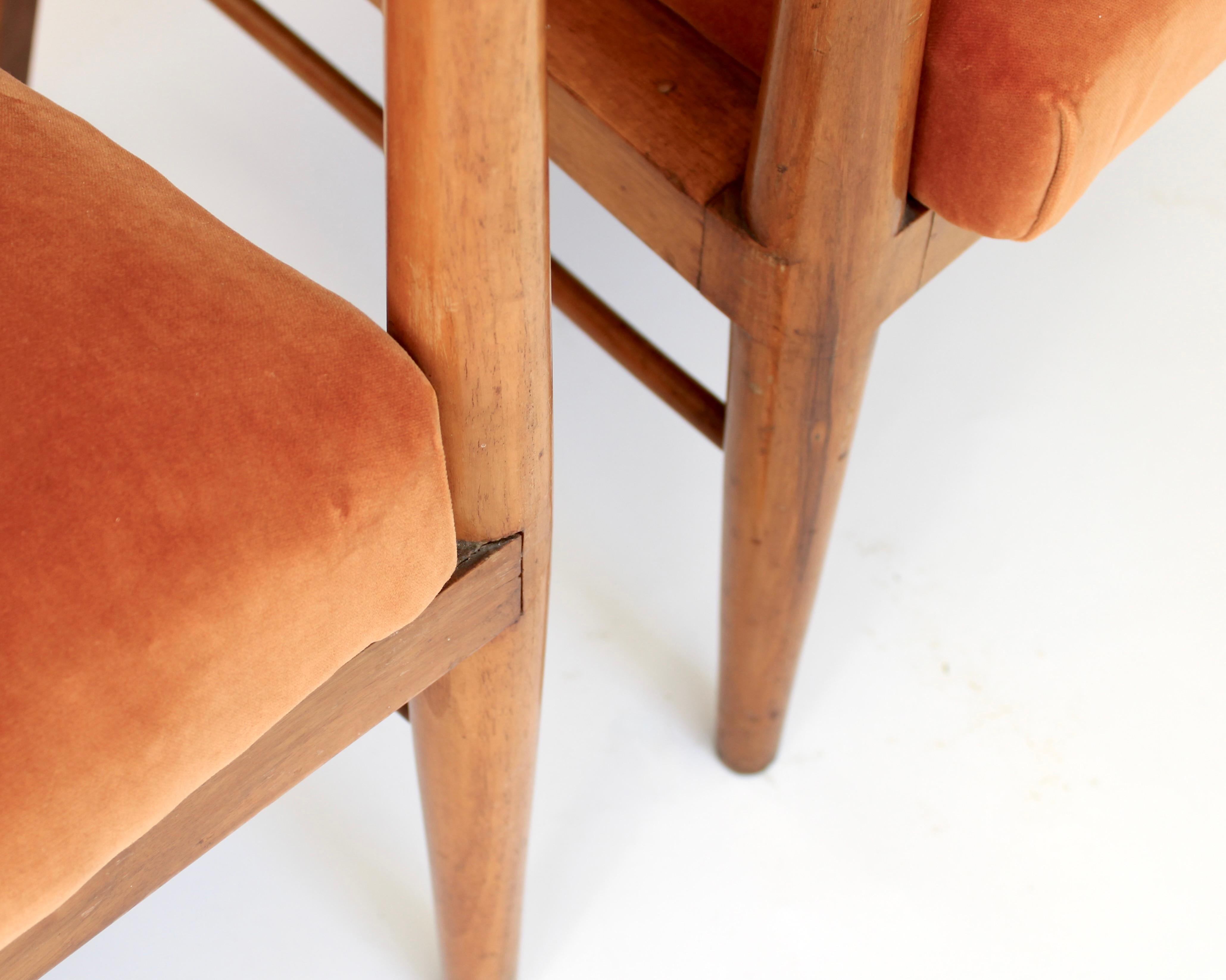 Chaise d'appoint ou de bureau italienne en merisier Circa 1940-1950 en vente 9