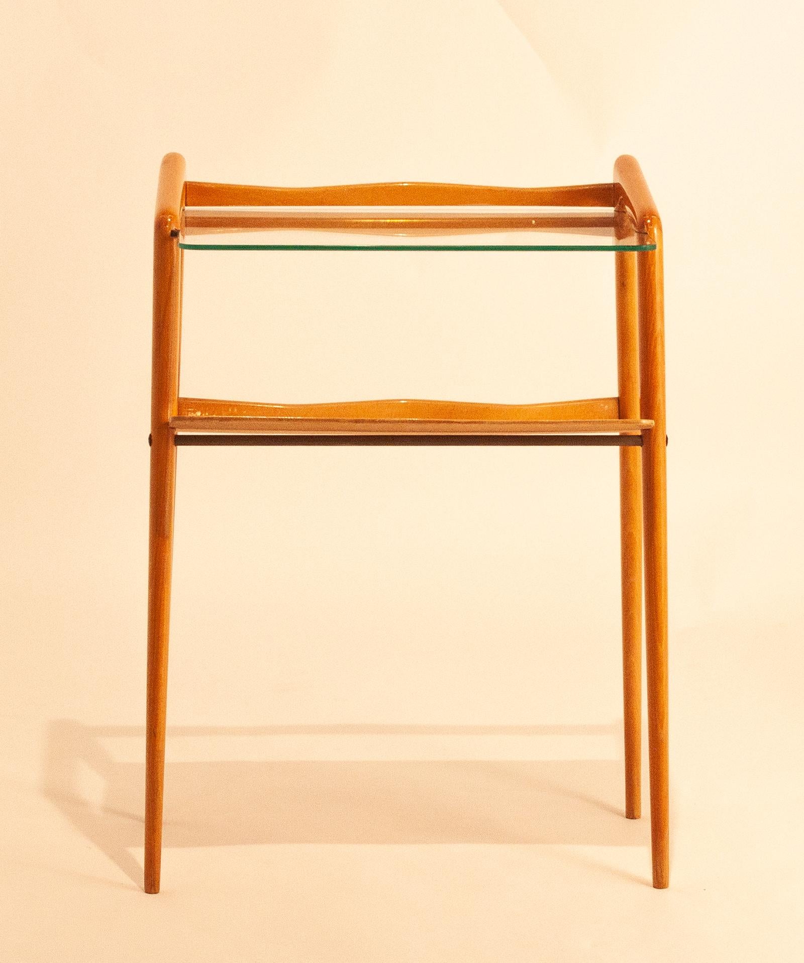 Mid-20th Century Italian Side Table designed by  Ico Parisi, Wood and Clear Glass, 1950s