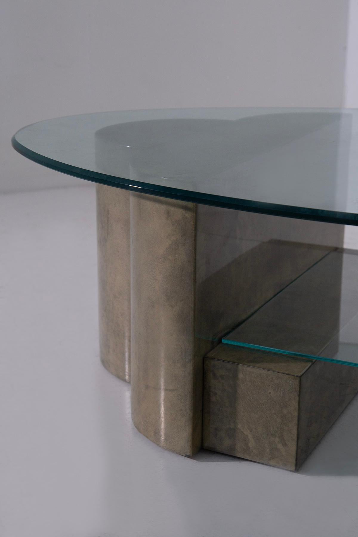 Italian Side table by Aldo Tura in parchment For Sale 1
