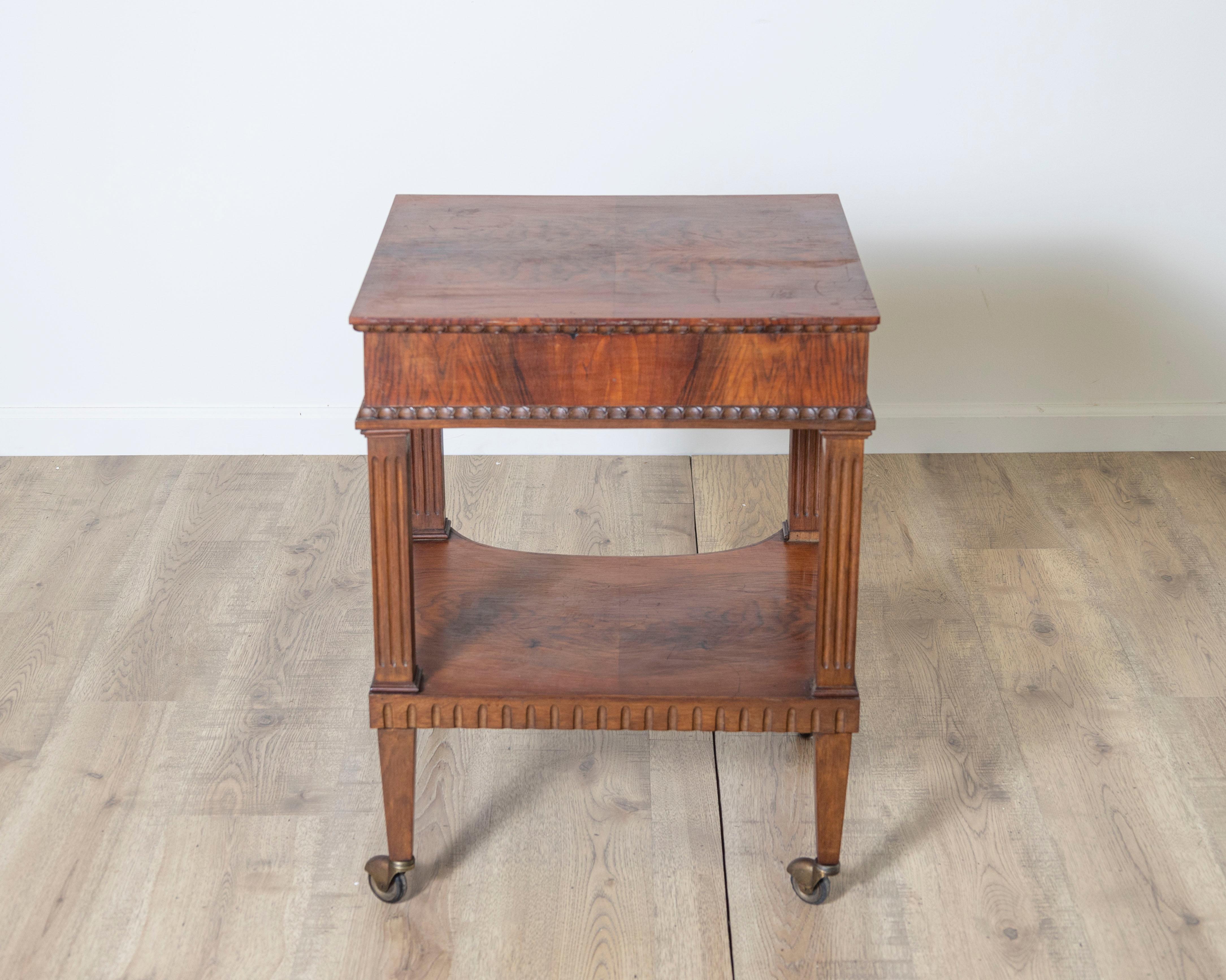 Italian Side Table im Angebot 6