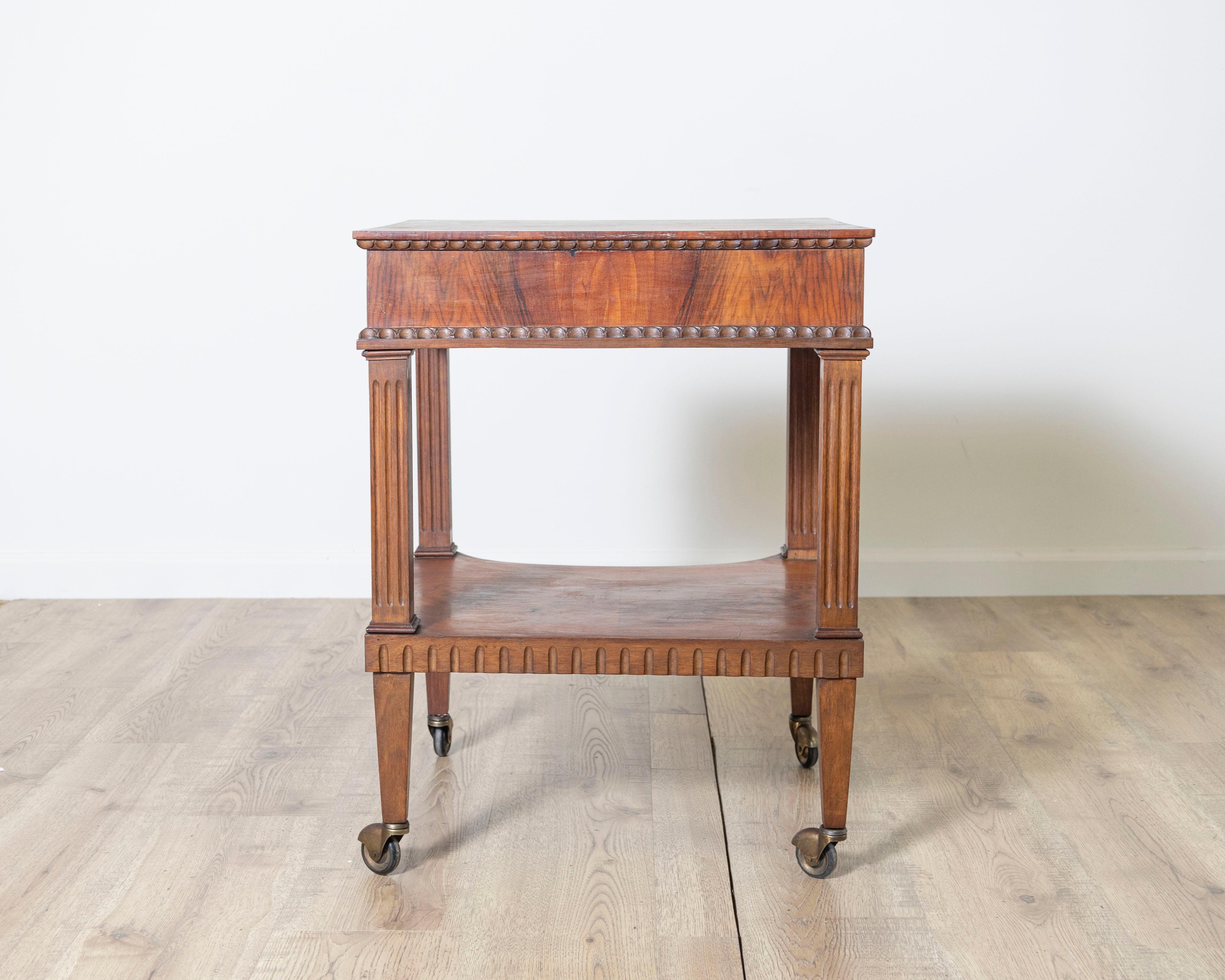 Italian Side Table im Angebot 7