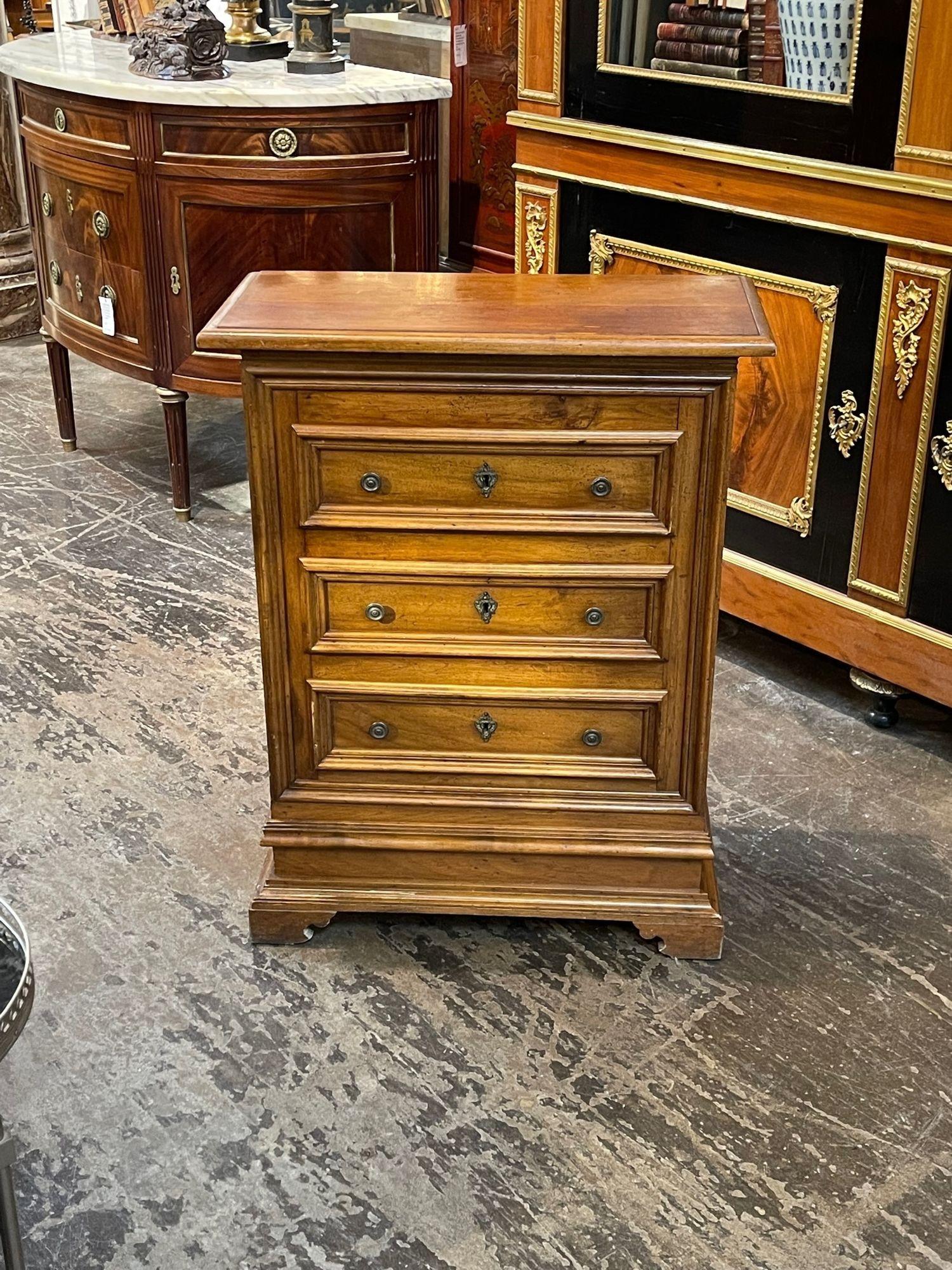 Vintage Italian Tuscan style carved walnut narrow side table. Circa 1940. Adds warmth and charm to any room!