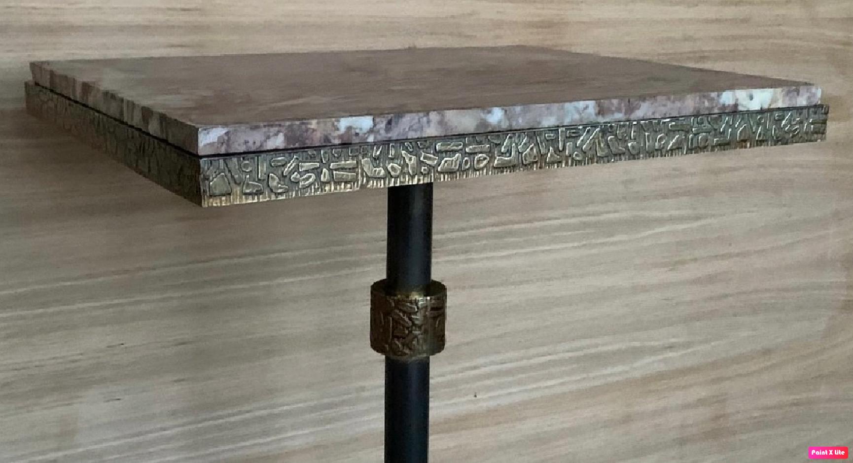 Italian Side Table in Engraved Animal Print Metal with Square Granite Top In Good Condition For Sale In Miami, FL