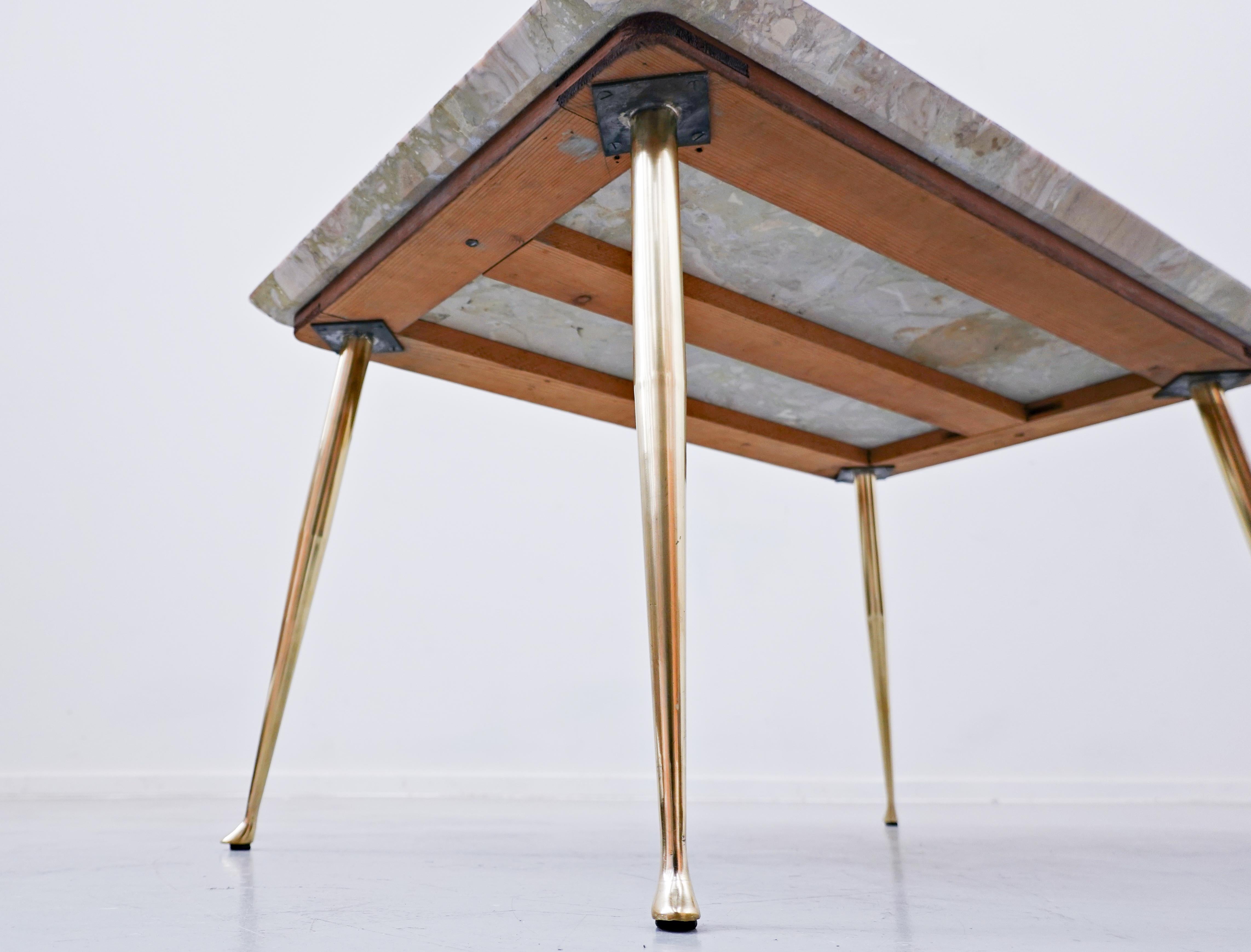 Mid-Century Modern Italian Side Table, Mable and Brass, 1960s For Sale 1