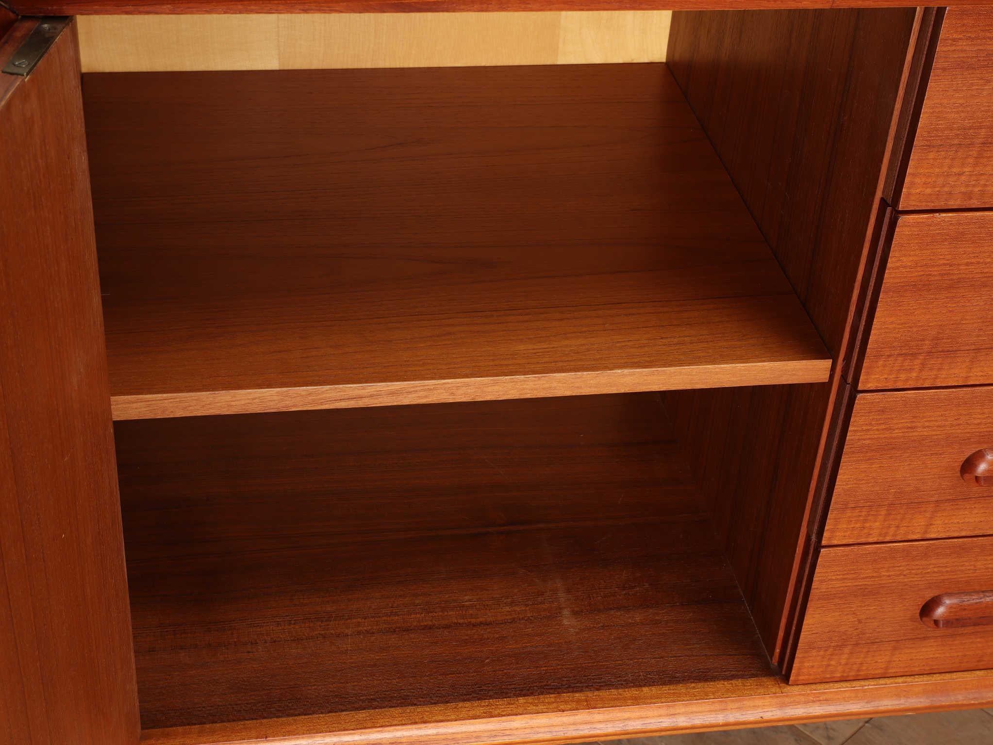 Credenza italiana anni '60 in vendita 5