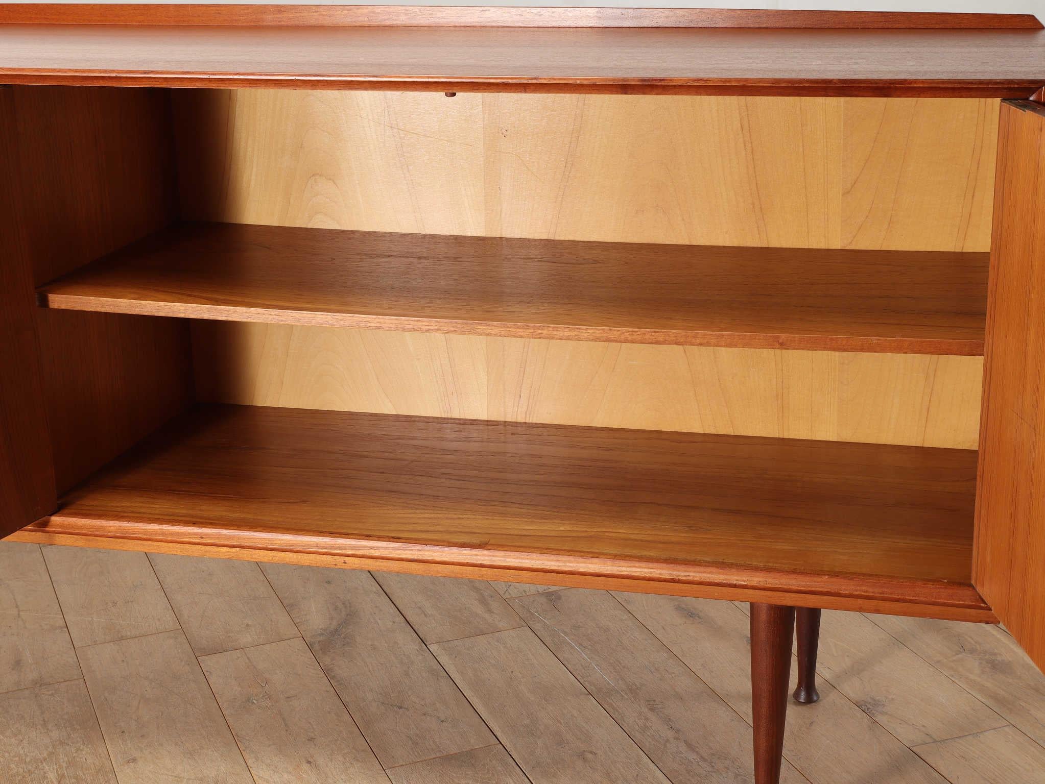 Credenza italiana anni '60 in vendita 10