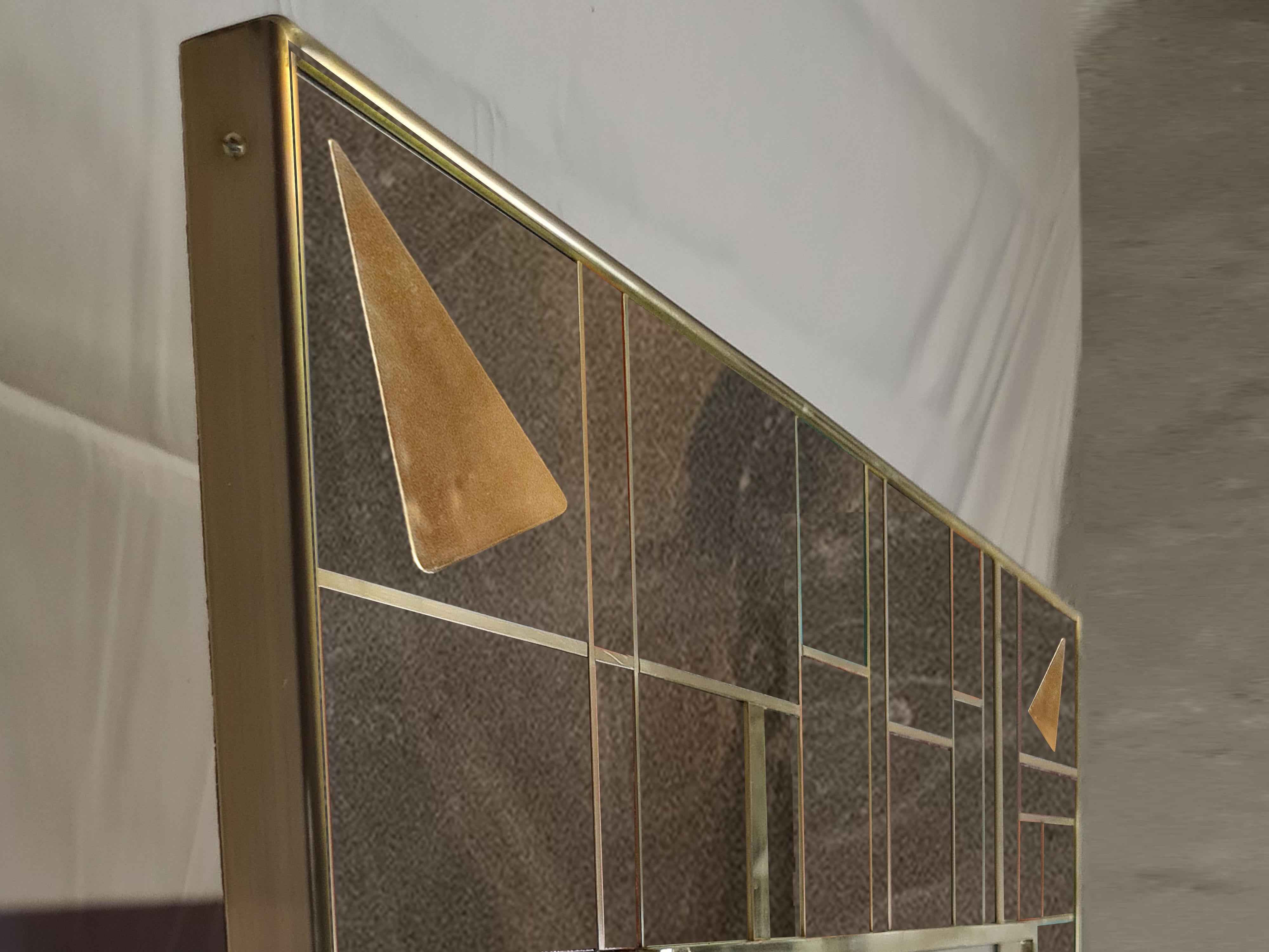 Aparador y Espejo de Pared Italiano Pintado a Mano Cristal Efecto Mármol Disponible en venta 8