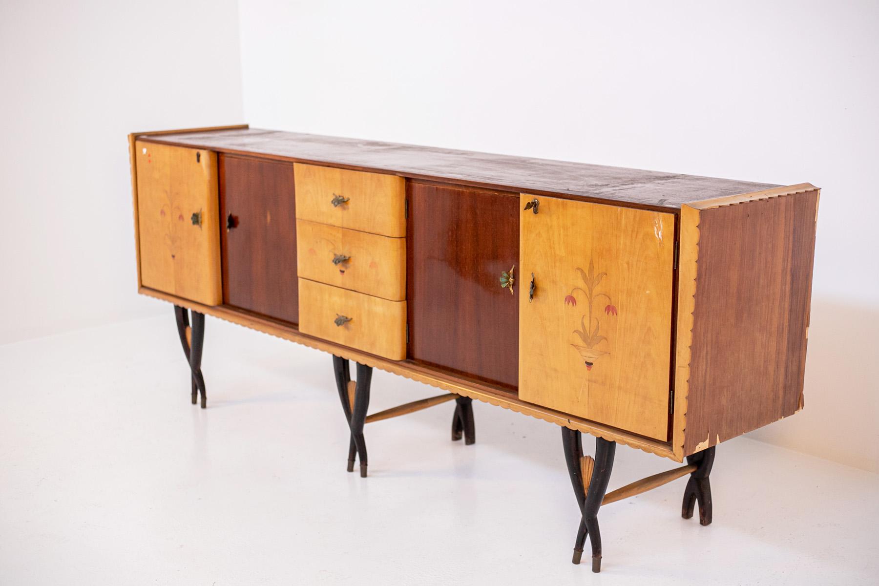 Italian Sideboard Attr. to Paolo Buffa in wood and brass For Sale 13