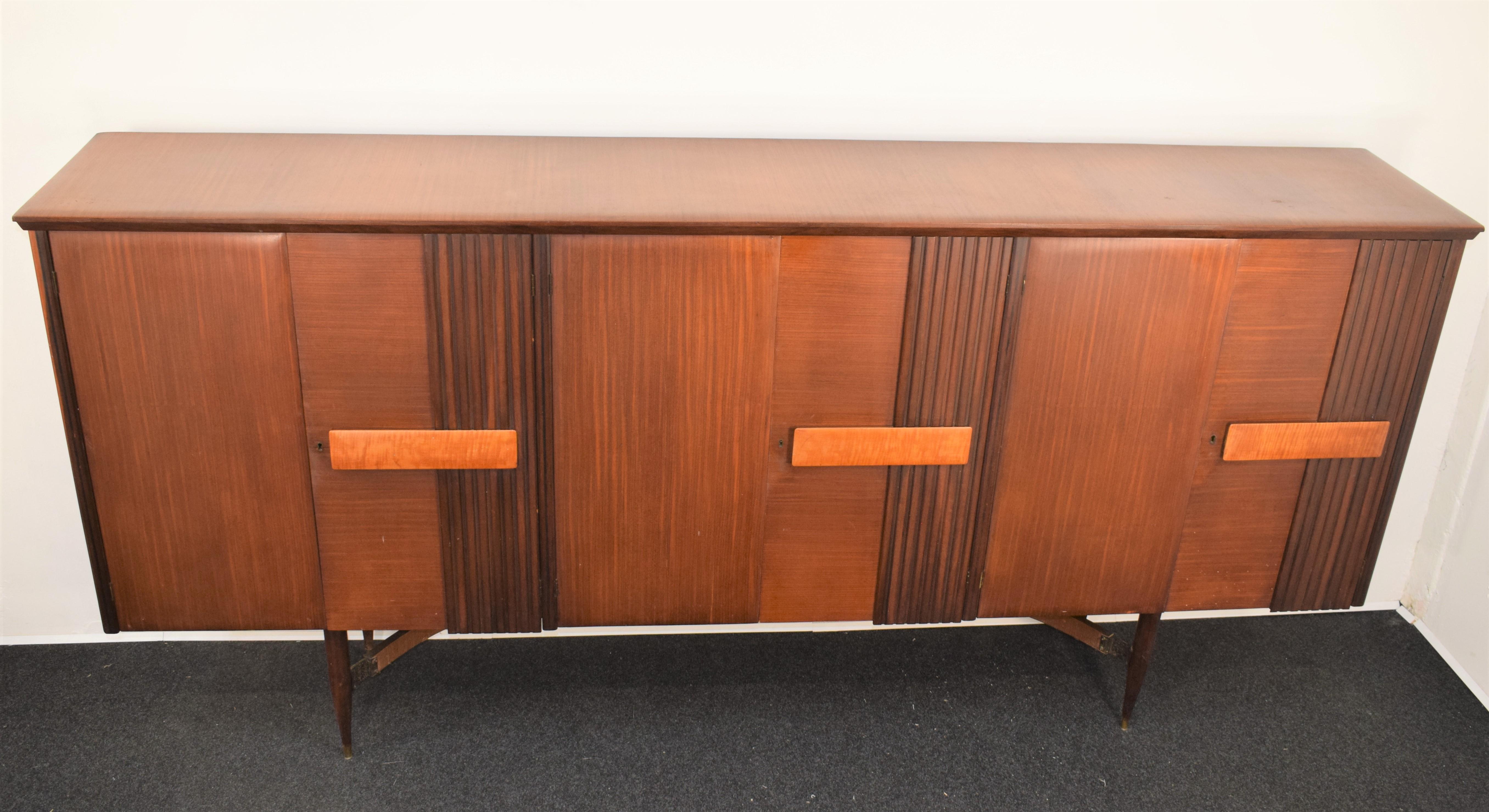 Mid-20th Century Italian Sideboard by Cantù, 1960s For Sale