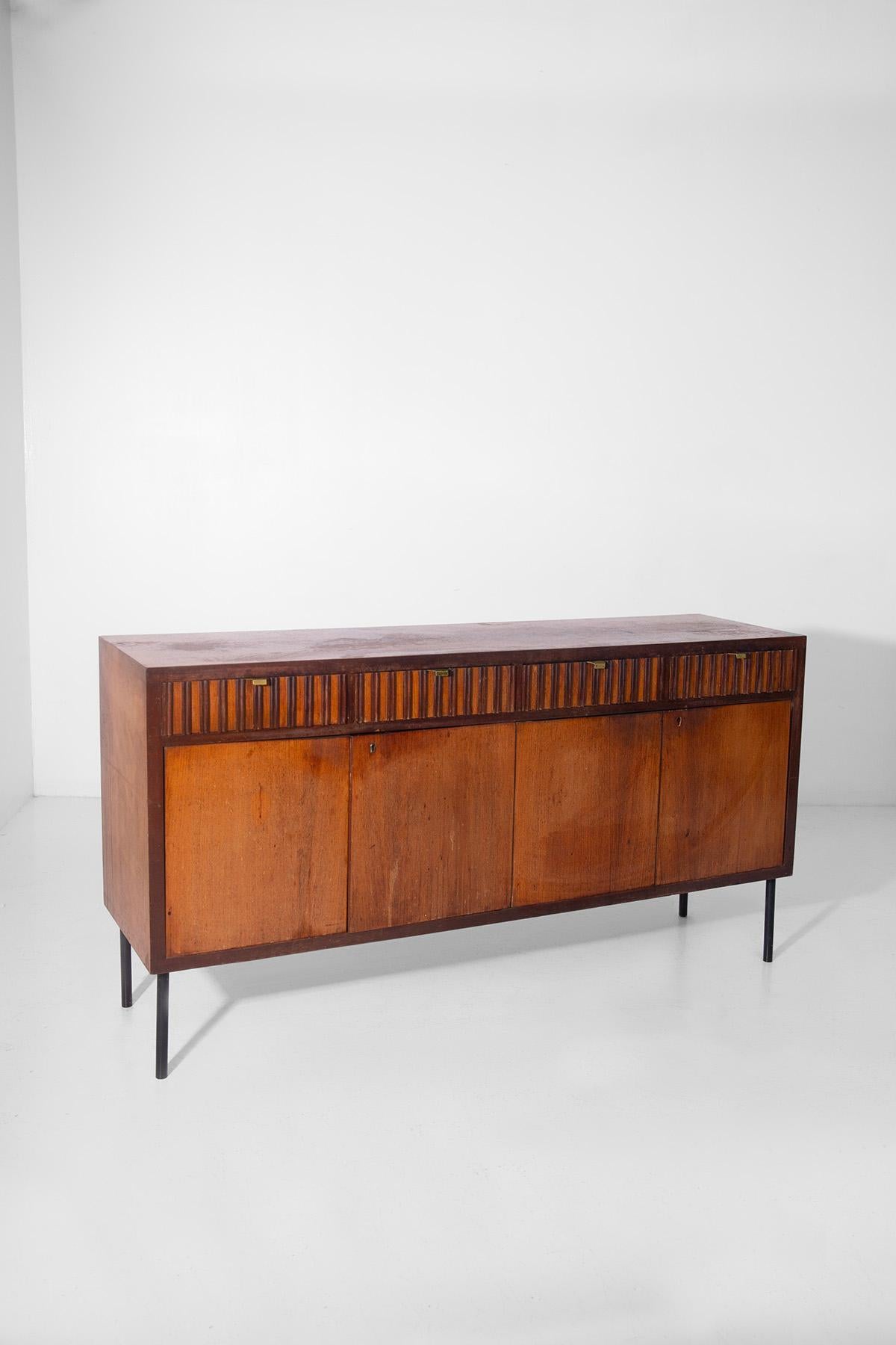Mid-Century Modern Italian sideboard by Studio B.B.P.R. branded, with brass handles For Sale